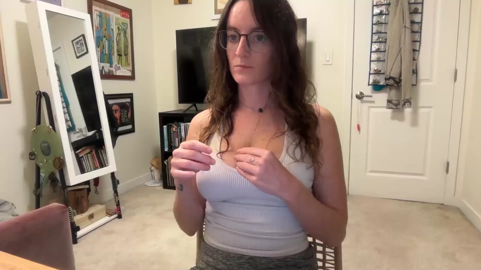 Gallery image thumbnail from EmmalineLime's myfreecams stream on, 10/14/2025, 01:54 image 14 of 20