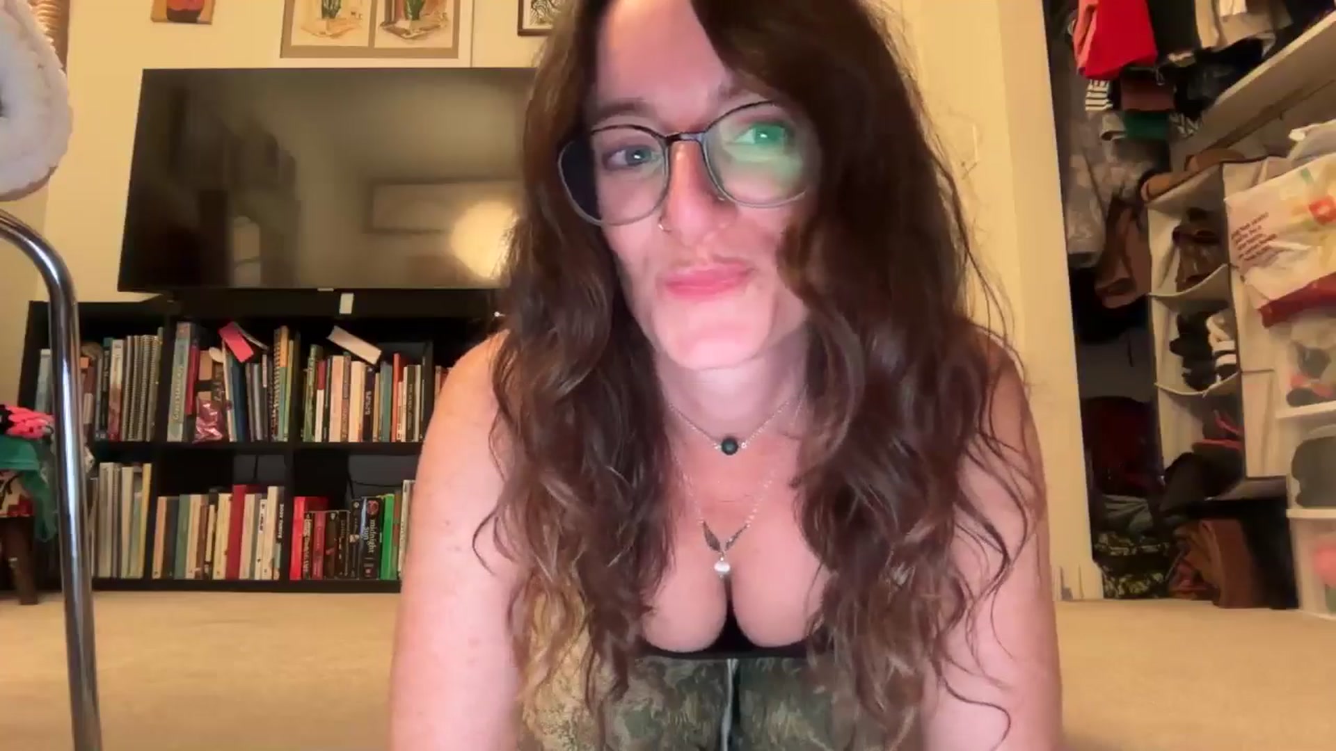 Gallery image thumbnail from EmmalineLime's myfreecams stream on, 10/19/2025, 08:24 image 10 of 20