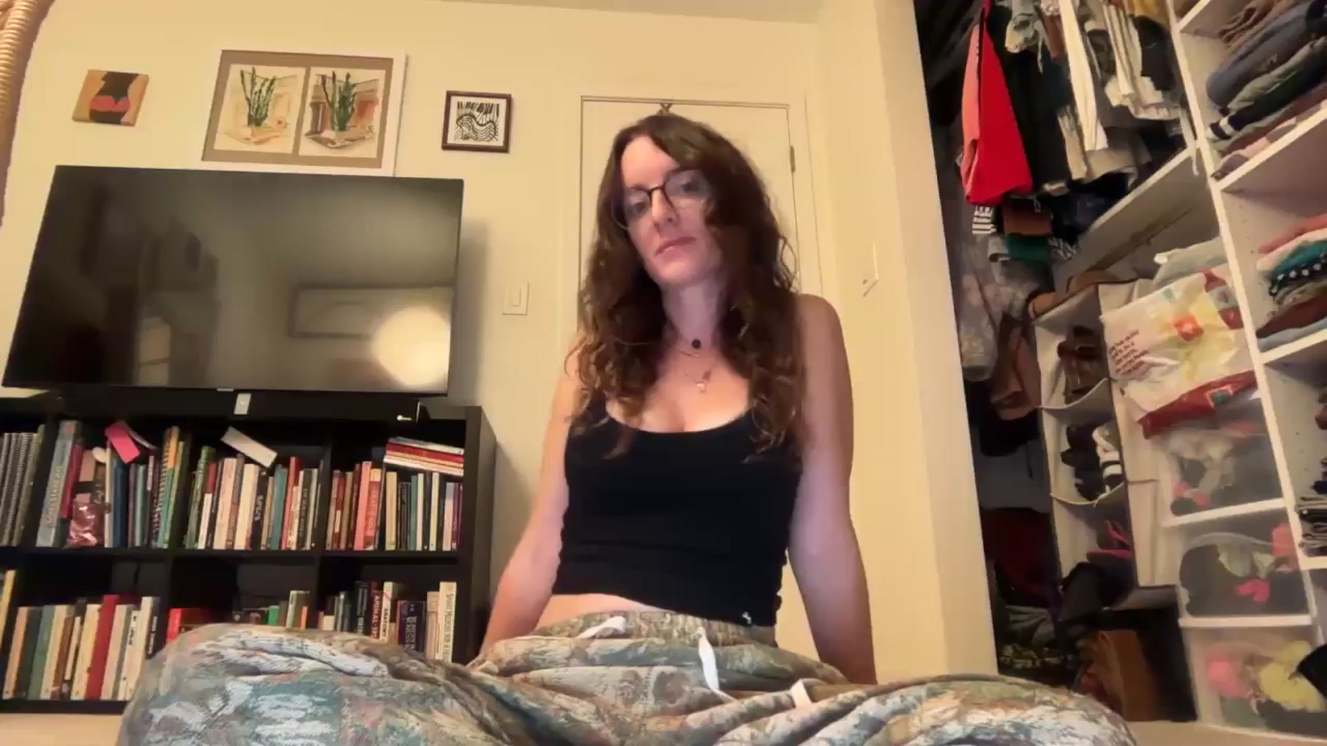 Gallery image thumbnail from EmmalineLime's myfreecams stream on, 10/19/2025, 08:24 image 1 of 20