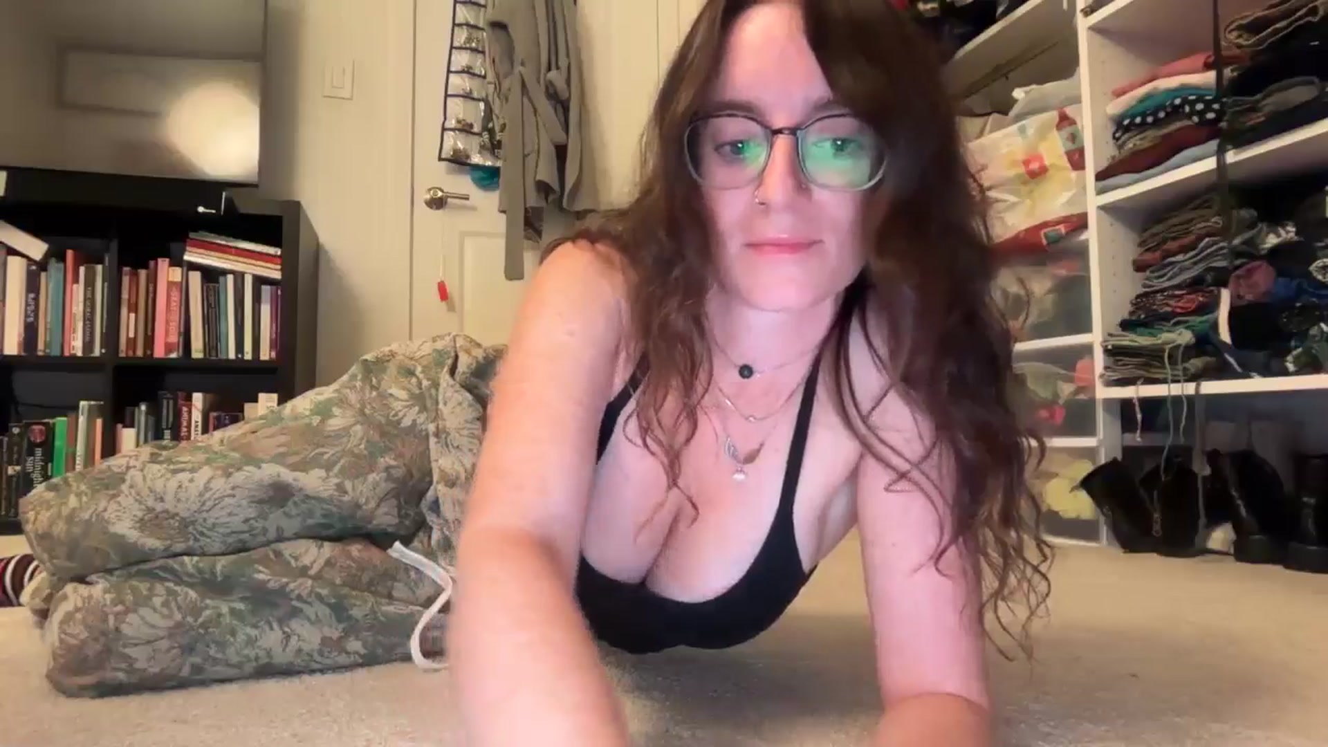 Gallery image thumbnail from EmmalineLime's myfreecams stream on, 10/19/2025, 08:24 image 2 of 20