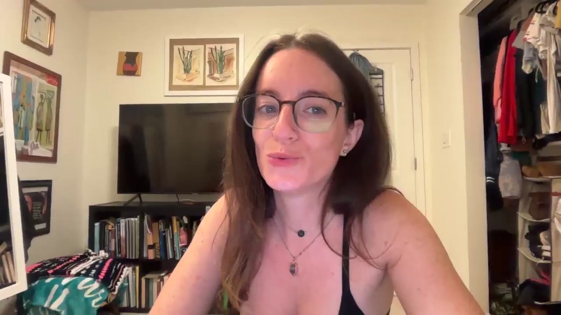 Gallery image thumbnail from EmmalineLime's myfreecams stream on, 10/24/2025, 04:47 image 9 of 20