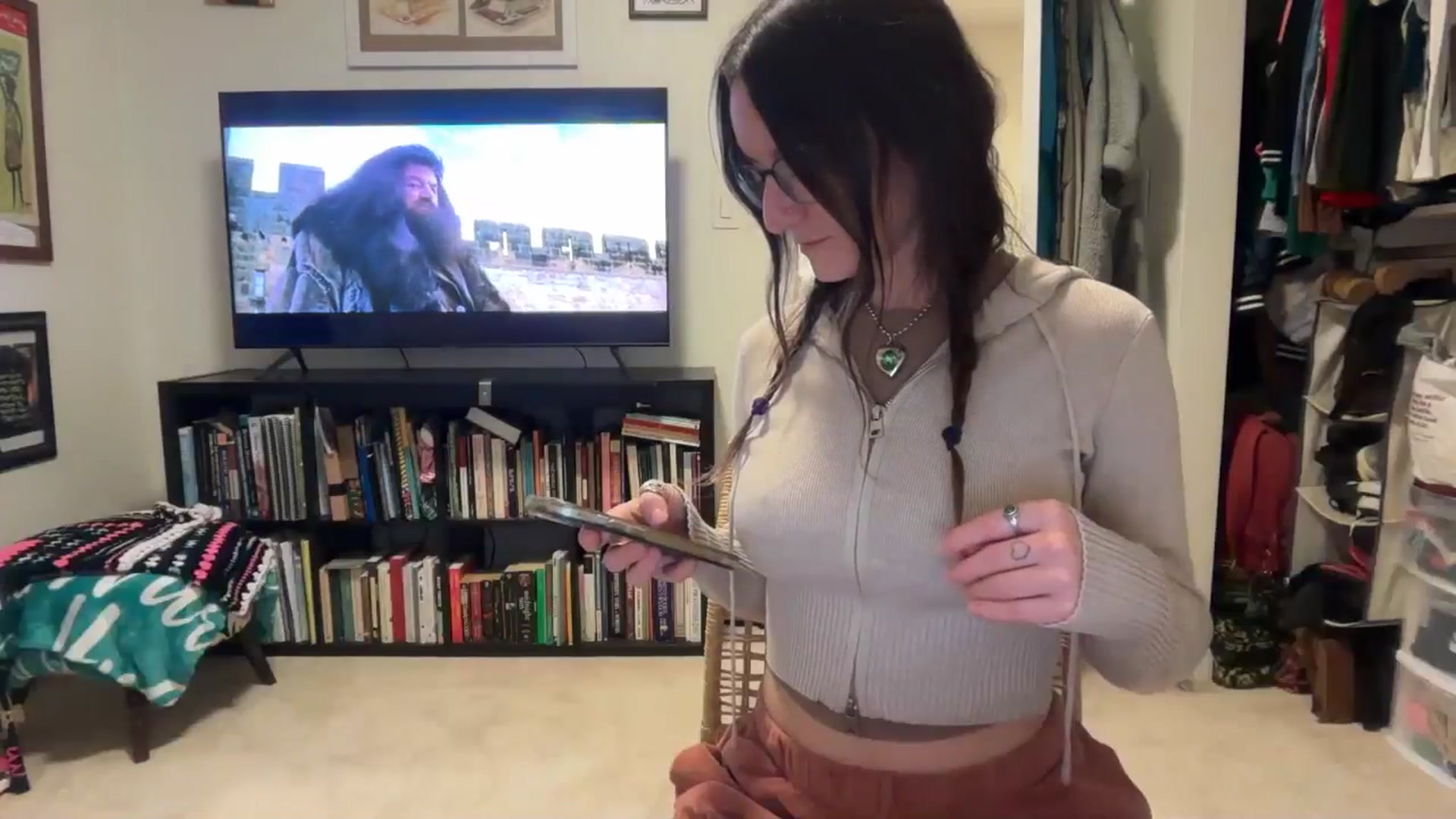 Gallery image thumbnail from EmmalineLime's myfreecams stream on, 10/30/2025, 03:15 image 6 of 20