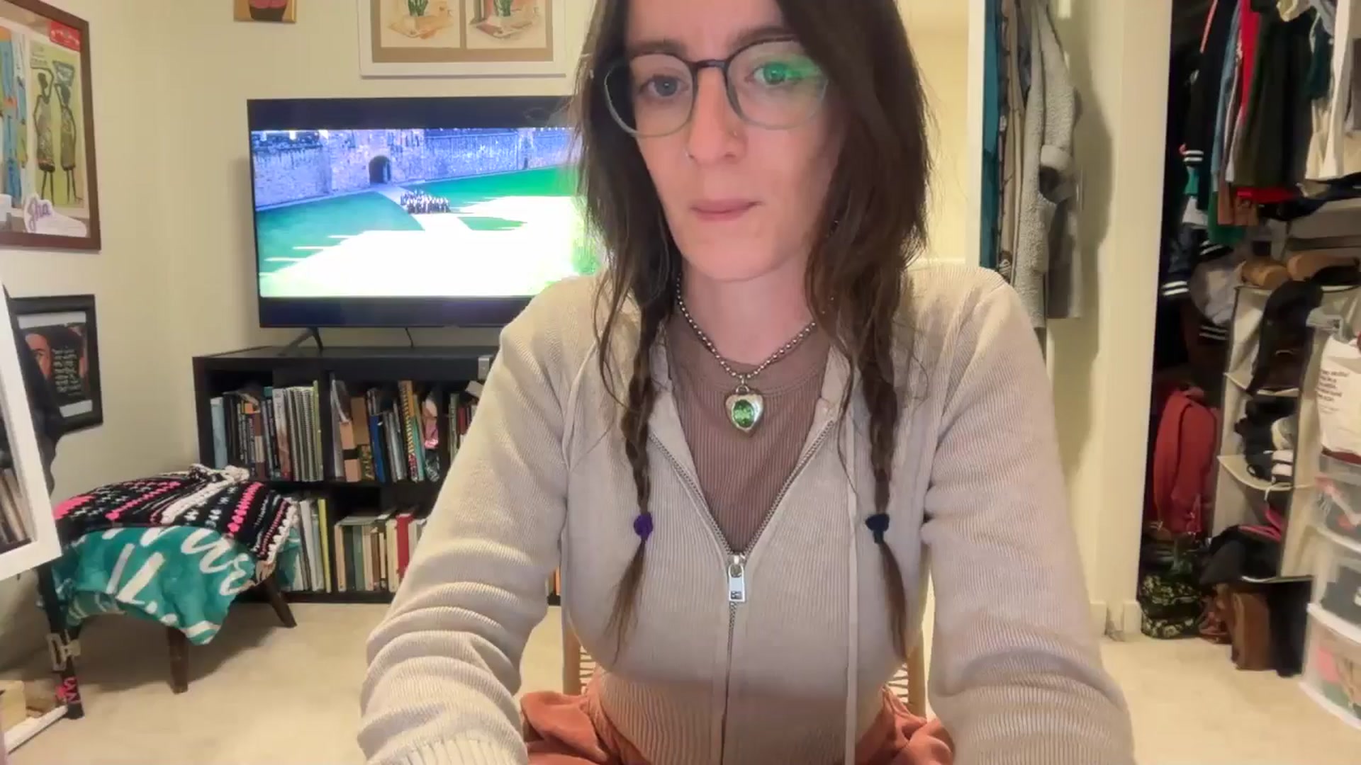 Gallery image thumbnail from EmmalineLime's myfreecams stream on, 10/30/2025, 03:15 image 3 of 20