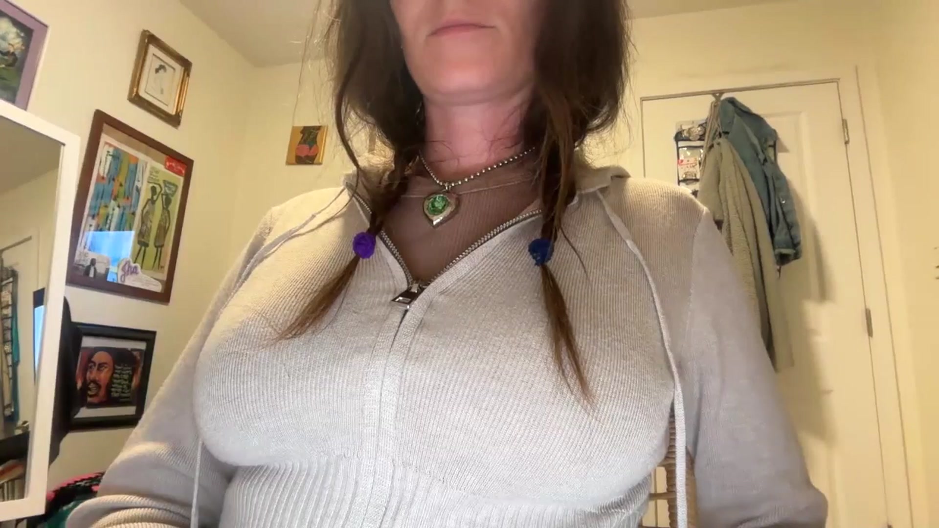 Gallery image thumbnail from EmmalineLime's myfreecams stream on, 10/30/2025, 03:15 image 13 of 20