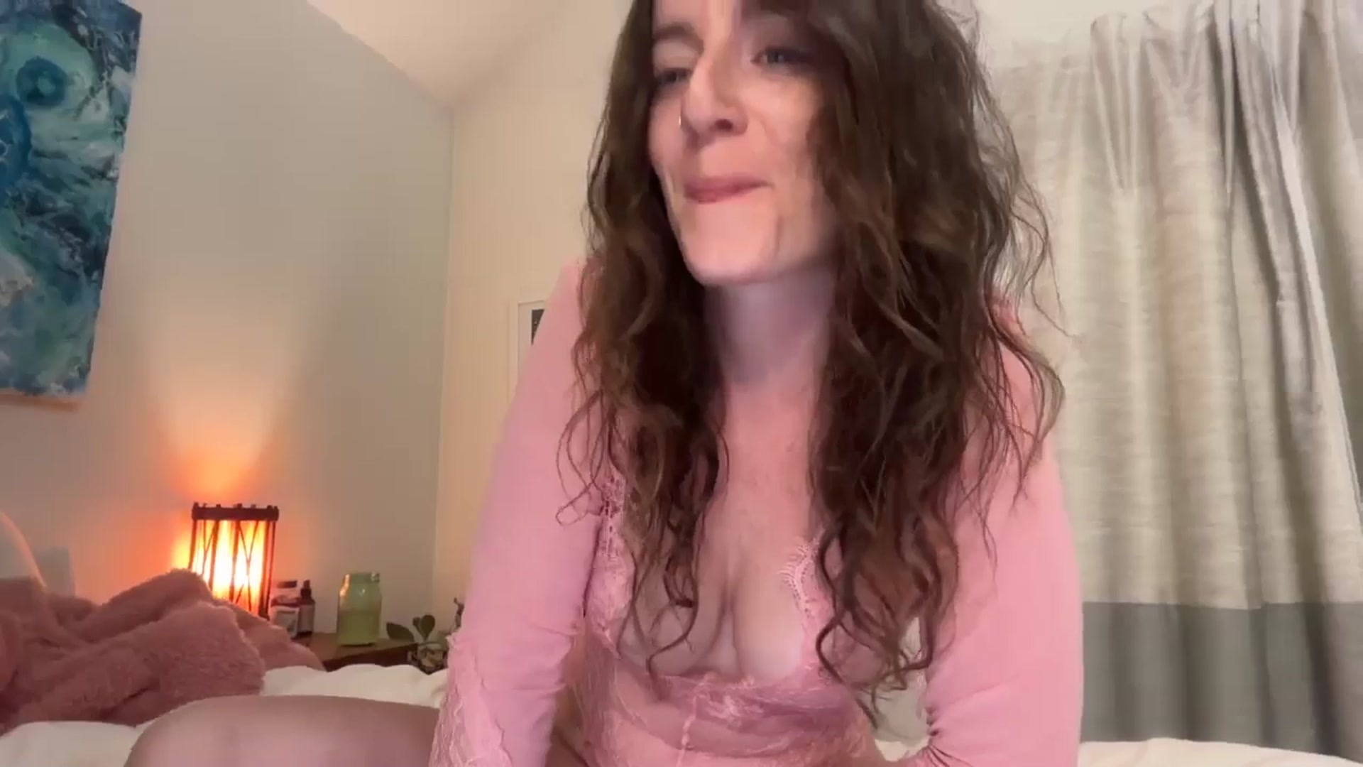 Gallery image thumbnail from EmmalineLime's myfreecams stream on, 11/08/2025, 08:00 image 11 of 20