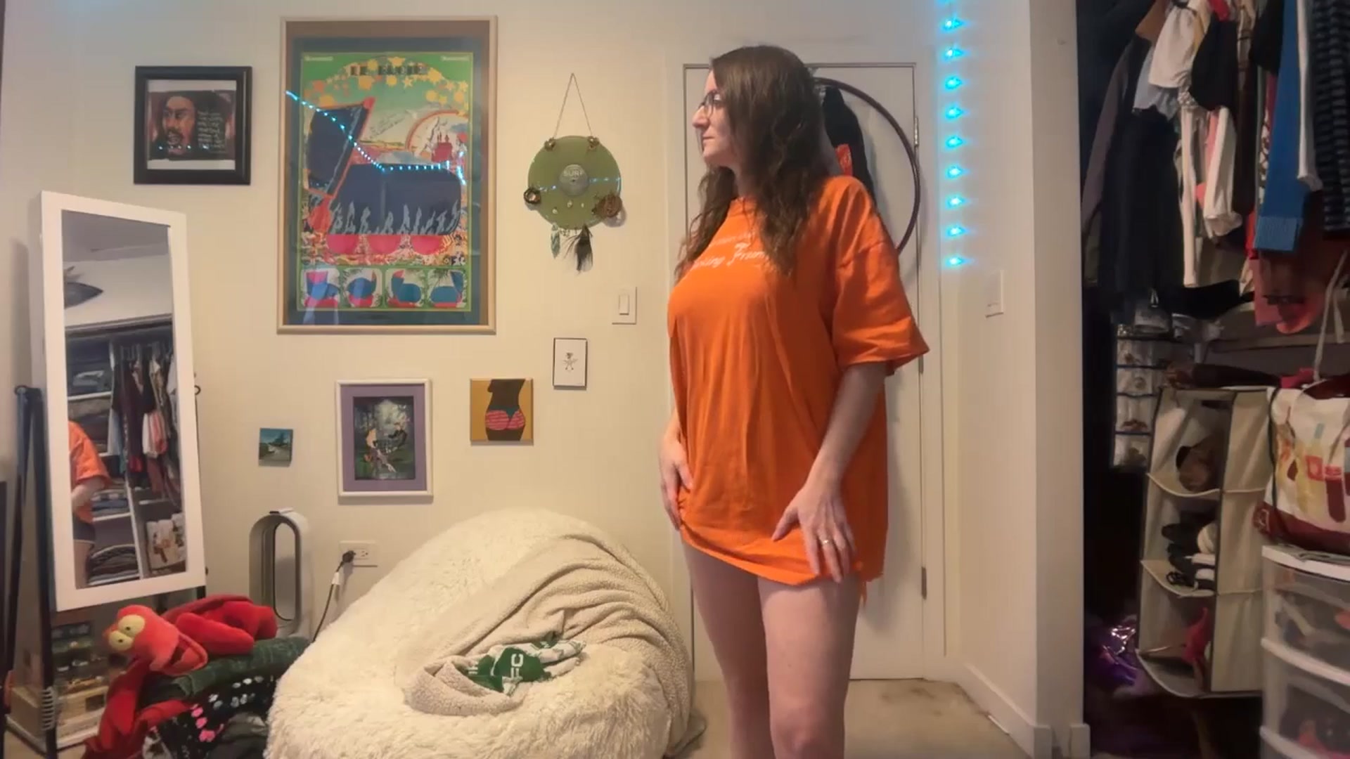 Gallery image thumbnail from EmmalineLime's myfreecams stream on, 01/12/2026, 22:41 image 17 of 20