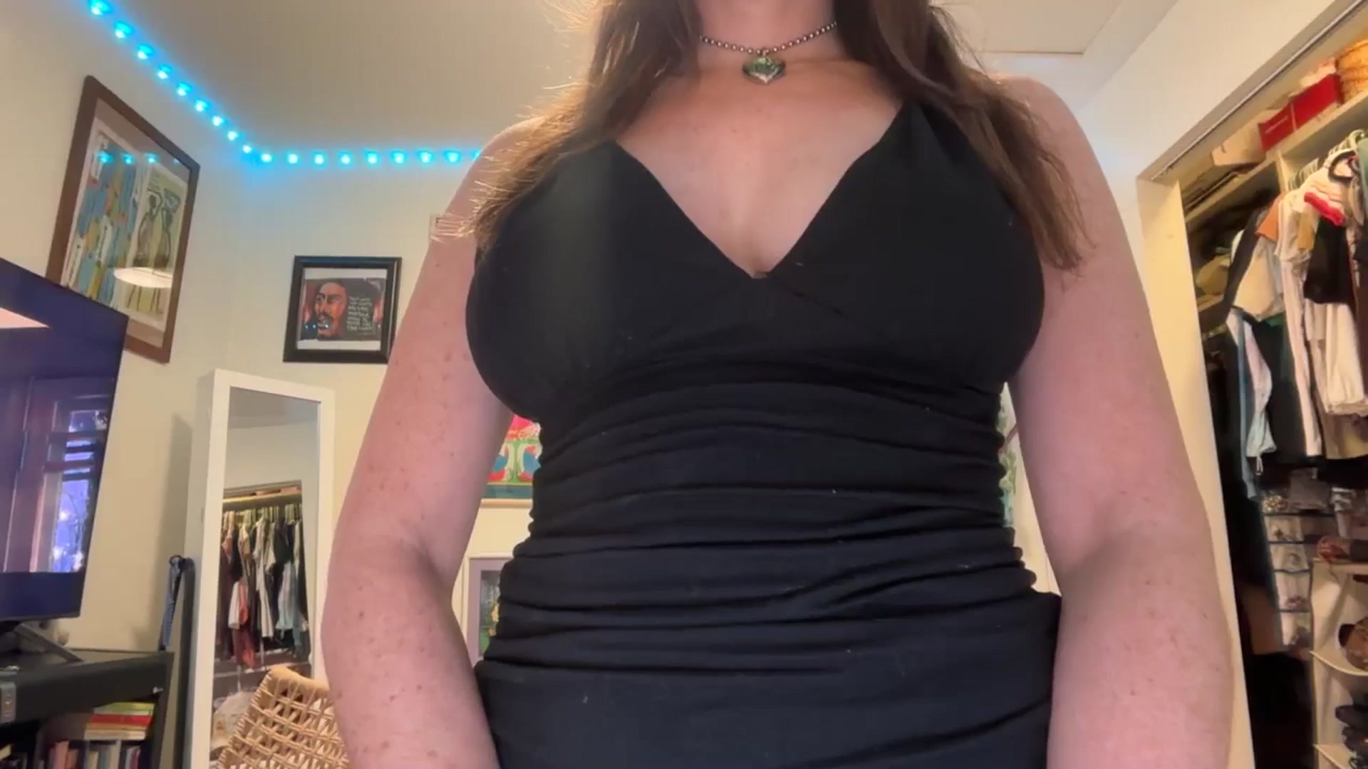 Gallery image thumbnail from EmmalineLime's myfreecams stream on, 01/16/2026, 01:11 image 13 of 20
