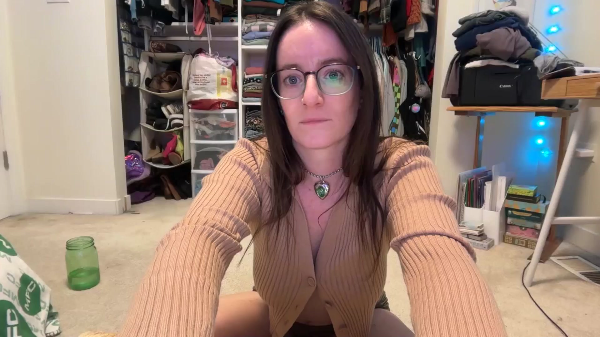 Gallery image thumbnail from EmmalineLime's myfreecams stream on, 01/16/2026, 05:41 image 1 of 20