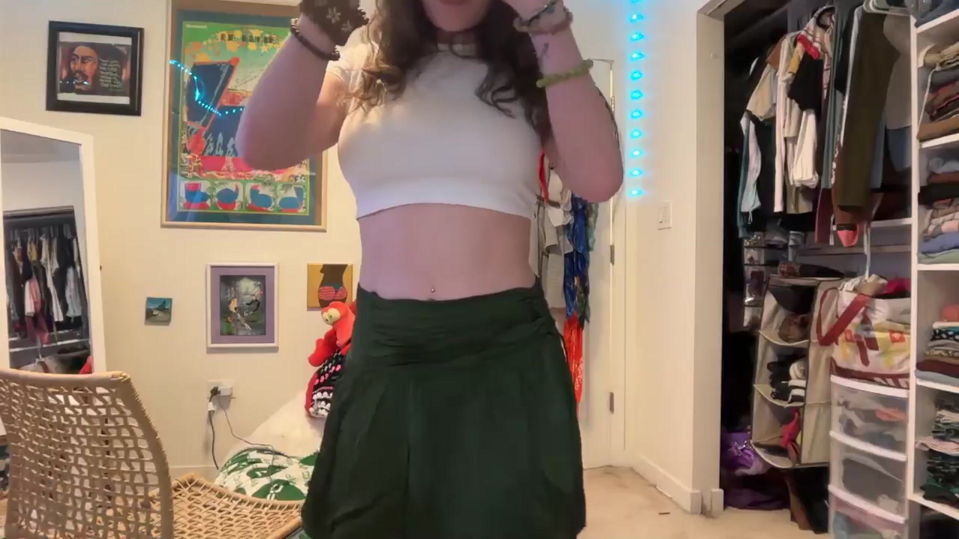Gallery image thumbnail from EmmalineLime's myfreecams stream on, 01/23/2026, 04:06 image 9 of 20