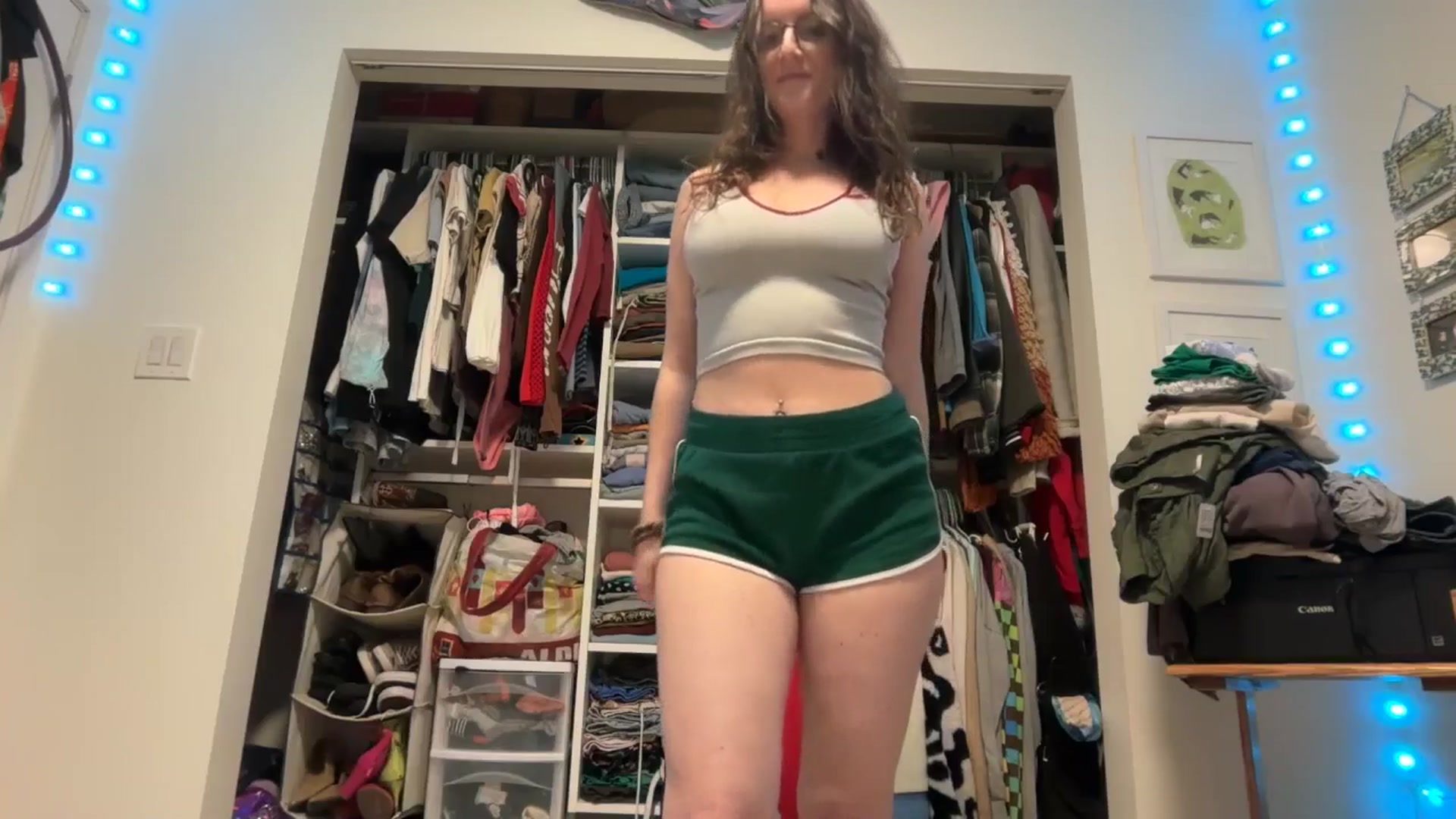 Gallery image thumbnail from EmmalineLime's myfreecams stream on, 02/01/2026, 24:03 image 5 of 20
