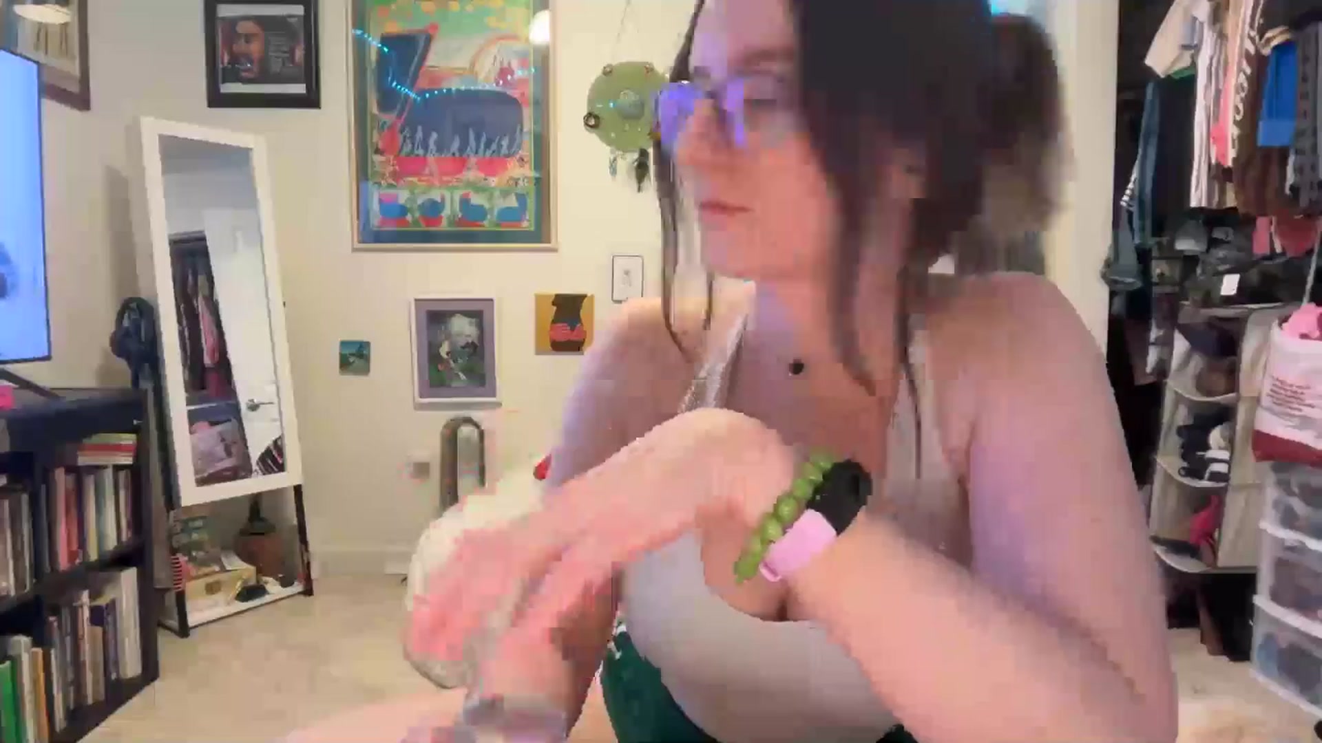 Gallery image thumbnail from EmmalineLime's myfreecams stream on, 03/04/2026, 01:47 image 5 of 20