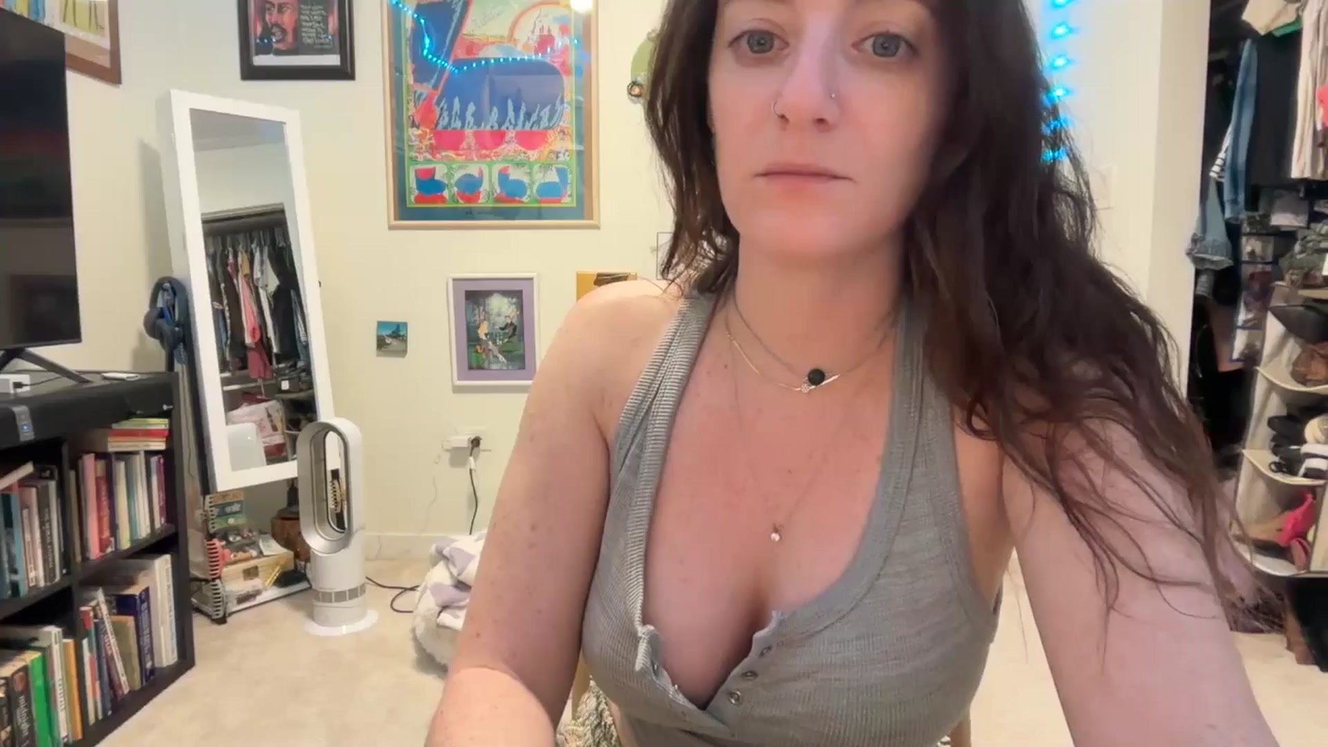 Gallery image thumbnail from EmmalineLime's myfreecams stream on, 03/06/2026, 02:53 image 19 of 20