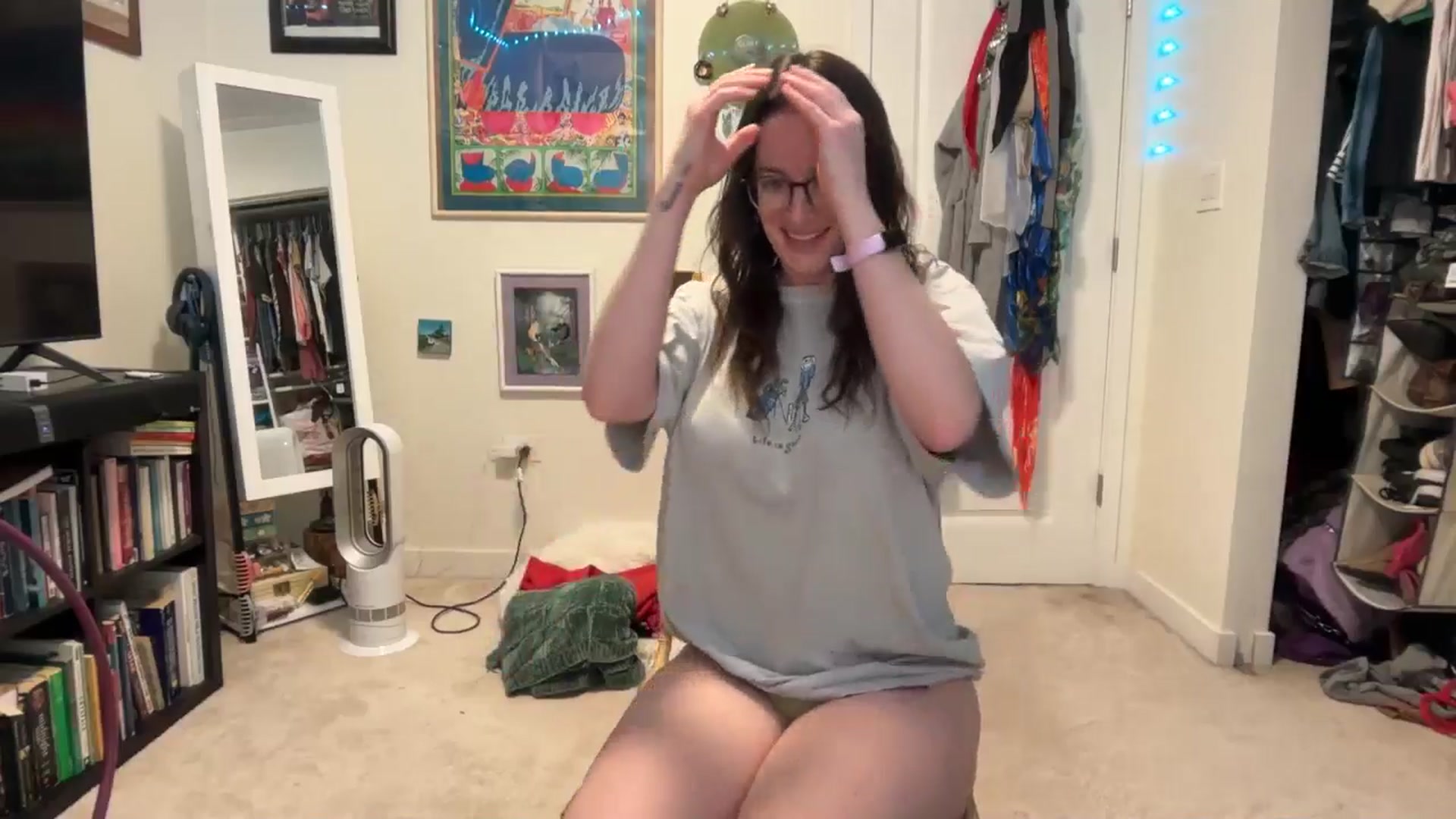 Gallery image thumbnail from EmmalineLime's myfreecams stream on, 03/06/2026, 19:44 image 19 of 20