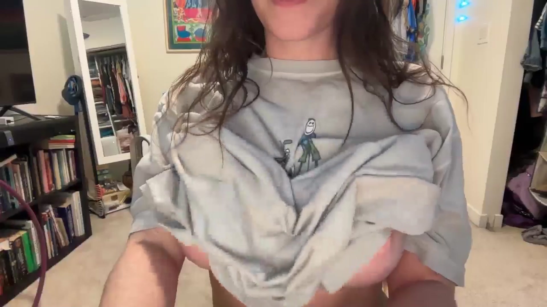 Gallery image thumbnail from EmmalineLime's myfreecams stream on, 03/06/2026, 22:48 image 17 of 20