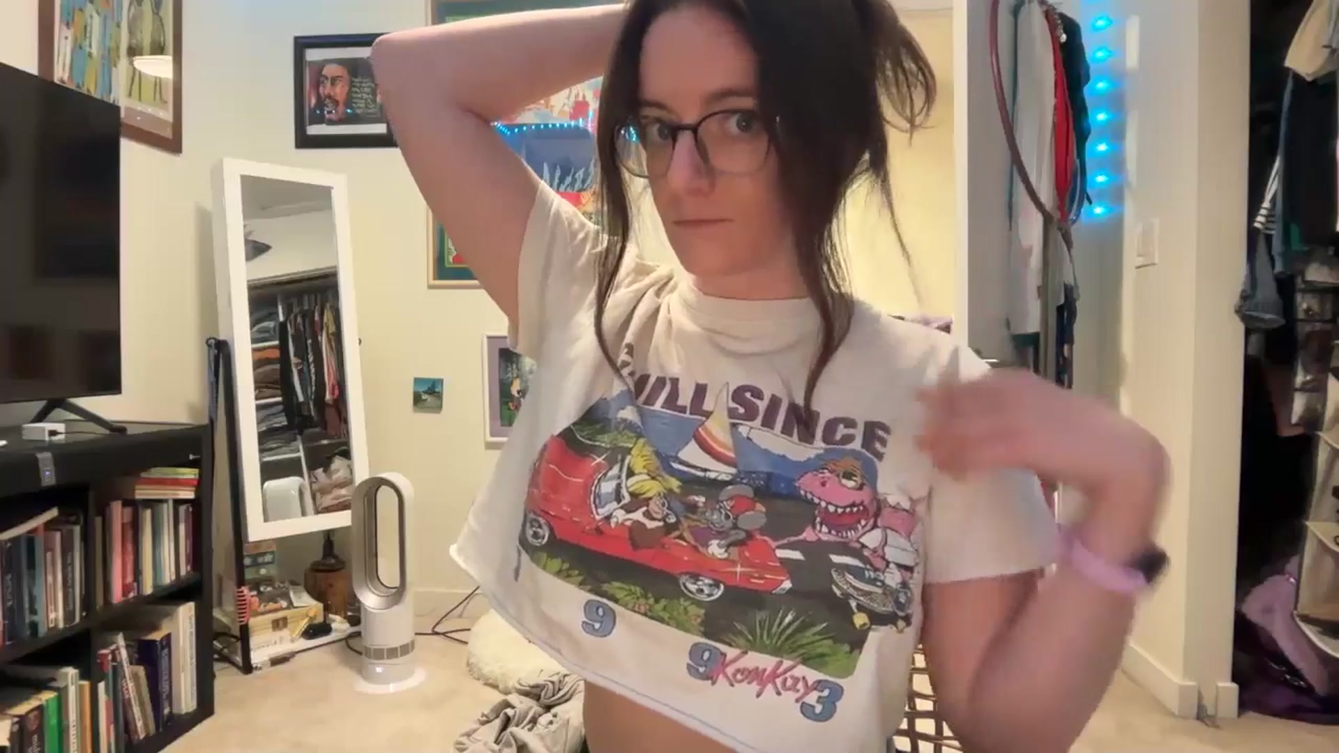 Gallery image thumbnail from EmmalineLime's myfreecams stream on, 03/11/2026, 24:19 image 11 of 20