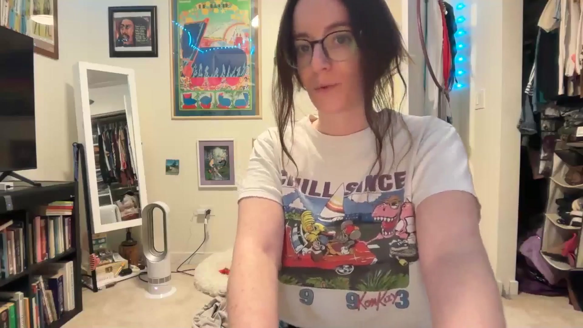 Gallery image thumbnail from EmmalineLime's myfreecams stream on, 03/11/2026, 24:19 image 14 of 20