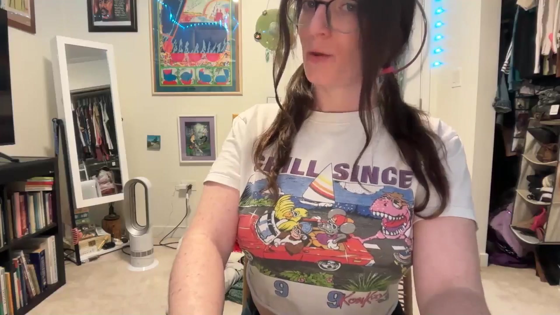 Gallery image thumbnail from EmmalineLime's myfreecams stream on, 03/11/2026, 02:07 image 13 of 20