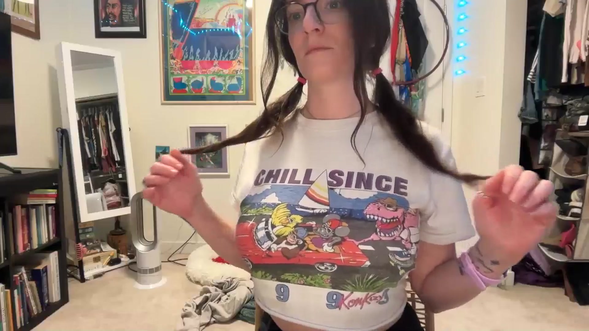 Gallery image thumbnail from EmmalineLime's myfreecams stream on, 03/11/2026, 02:07 image 15 of 20