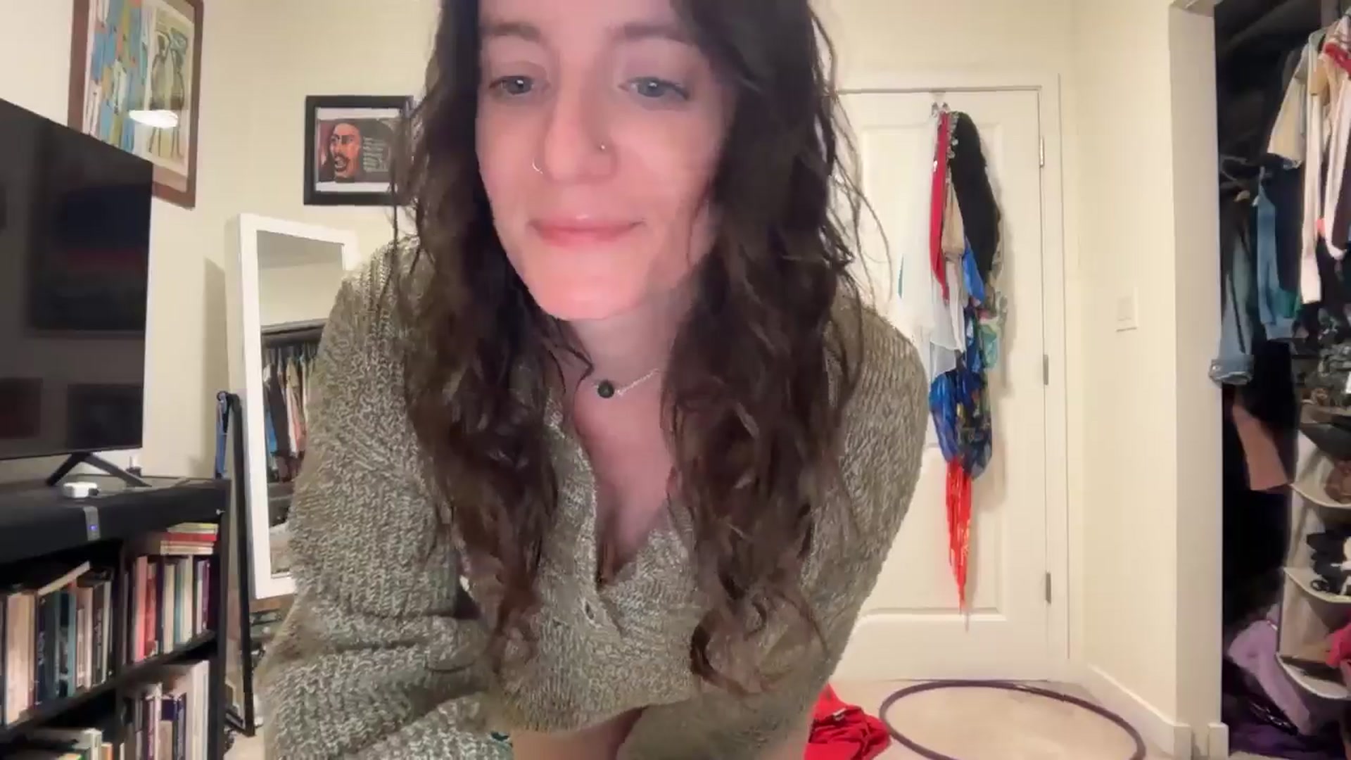 Gallery image thumbnail from EmmalineLime's myfreecams stream on, 03/20/2026, 04:23 image 13 of 20