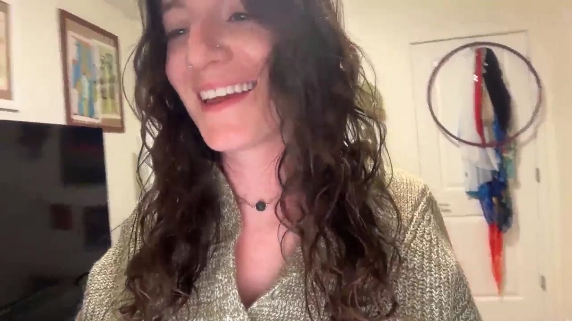 Gallery image thumbnail from EmmalineLime's myfreecams stream on, 03/20/2026, 06:22 image 8 of 20