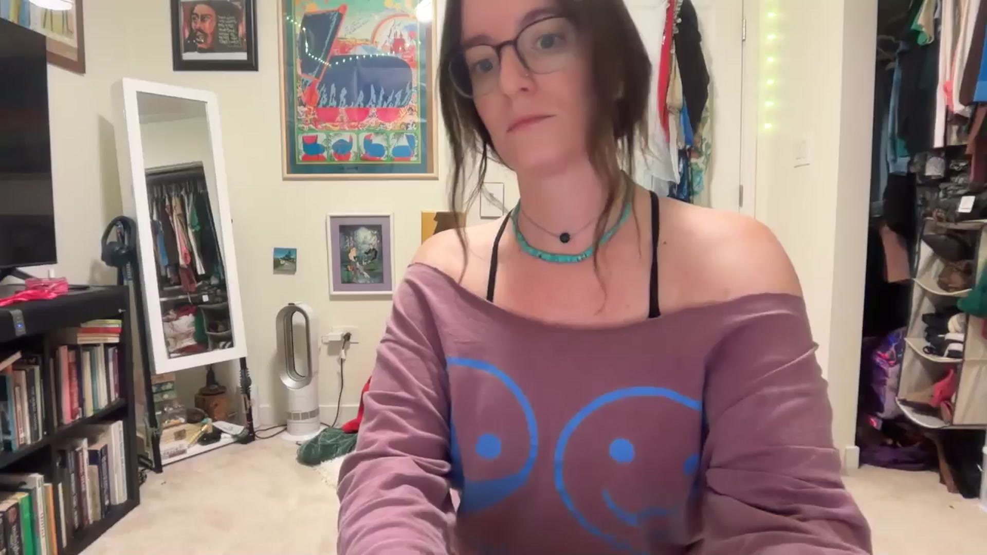 Gallery image thumbnail from EmmalineLime's myfreecams stream on, 03/27/2026, 24:57 image 1 of 20