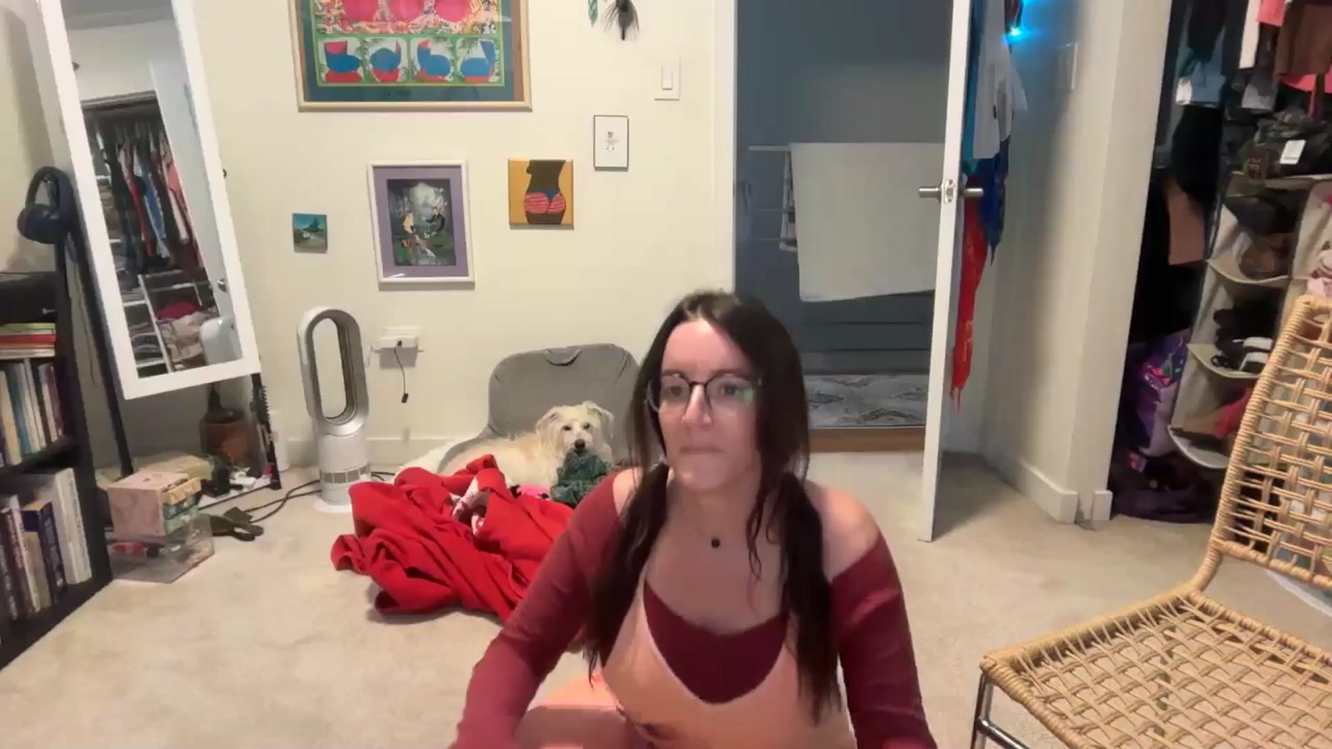 Gallery image thumbnail from EmmalineLime's myfreecams stream on, 04/01/2026, 02:37 image 6 of 20