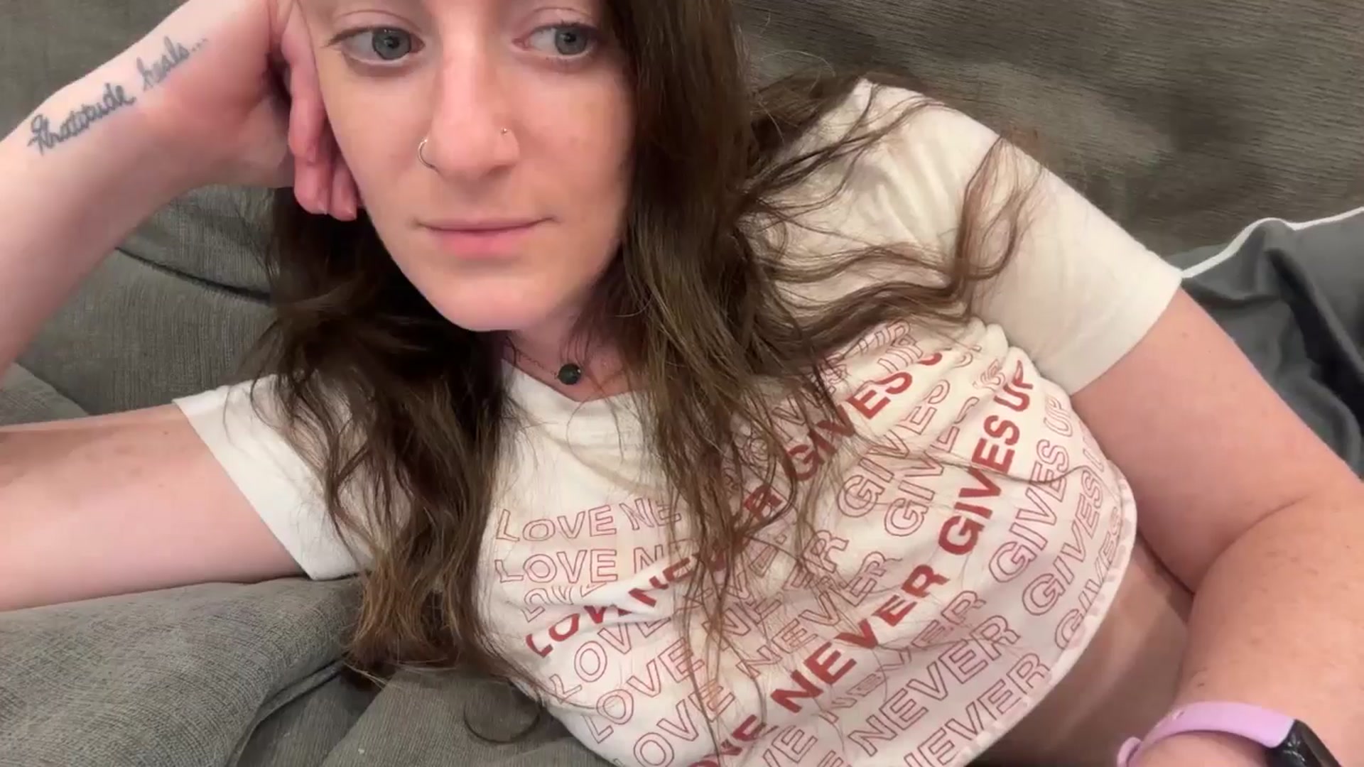 Gallery image thumbnail from EmmalineLime's myfreecams stream on, 04/16/2026, 02:15 image 13 of 20