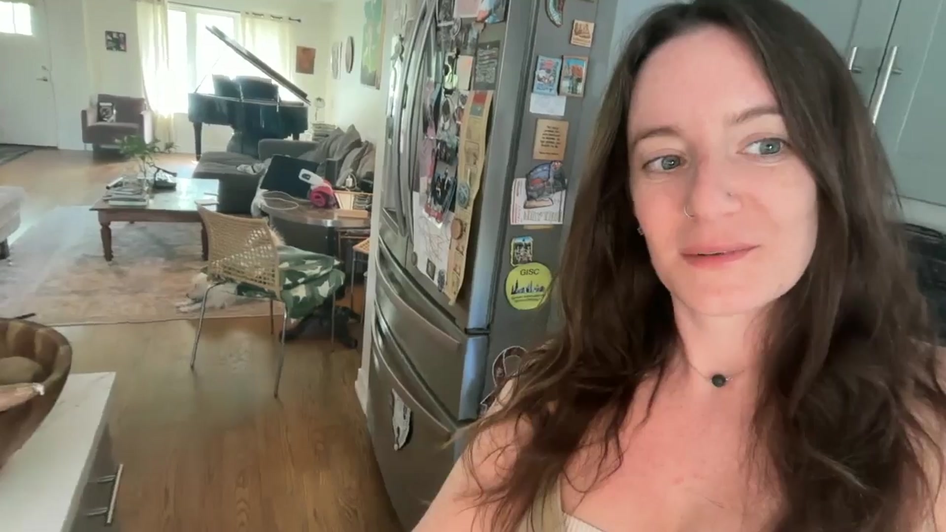 Gallery image thumbnail from EmmalineLime's myfreecams stream on, 04/18/2026, 22:43 image 6 of 20