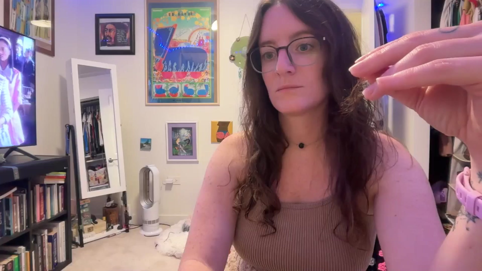 Gallery image thumbnail from EmmalineLime's myfreecams stream on, 04/25/2026, 02:37 image 9 of 20