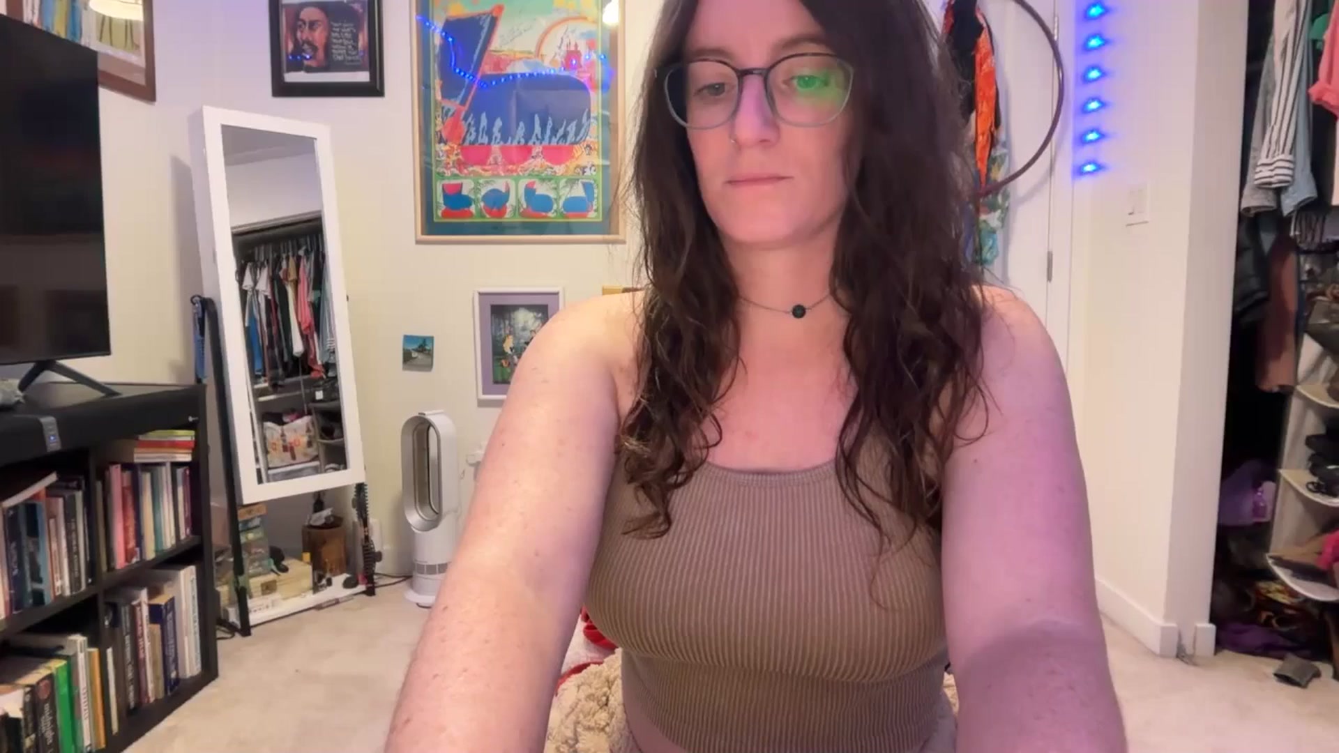 Gallery image thumbnail from EmmalineLime's myfreecams stream on, 04/25/2026, 05:36 image 1 of 20