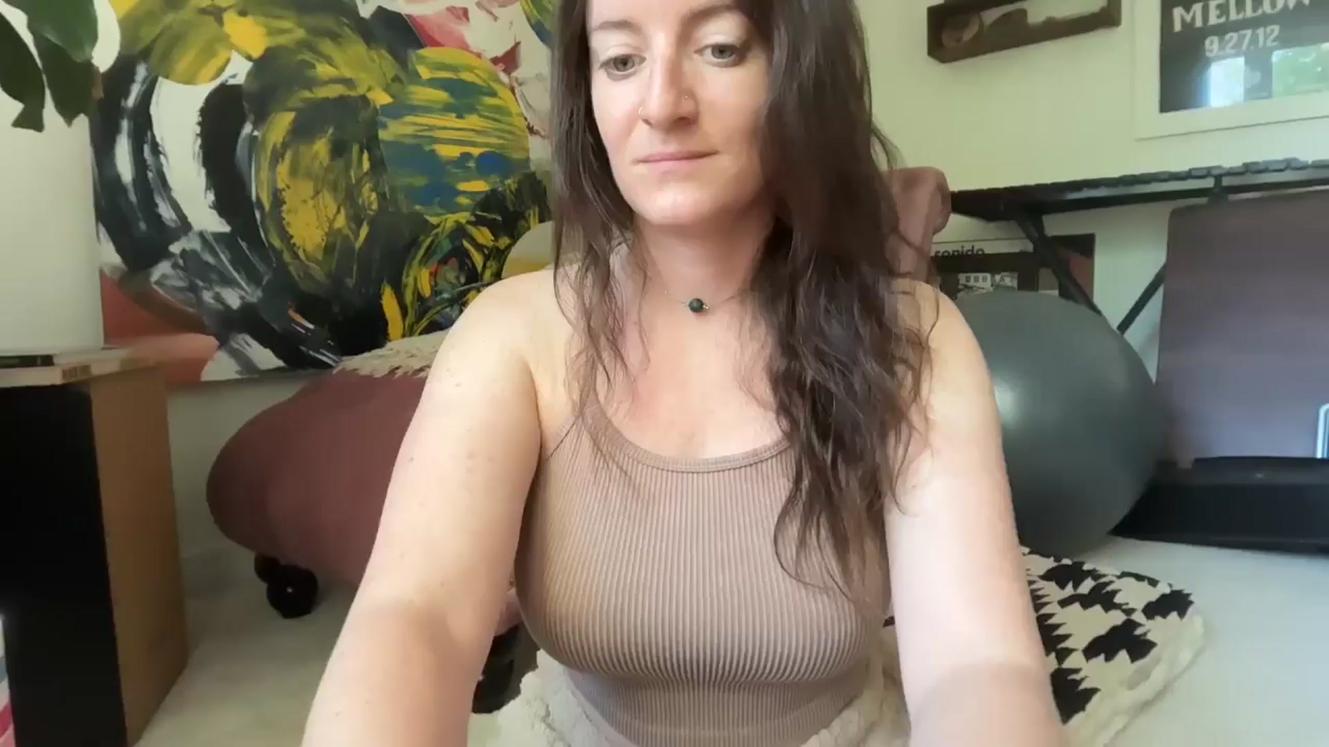 Gallery image thumbnail from EmmalineLime's myfreecams stream on, 04/25/2026, 18:29 image 7 of 20