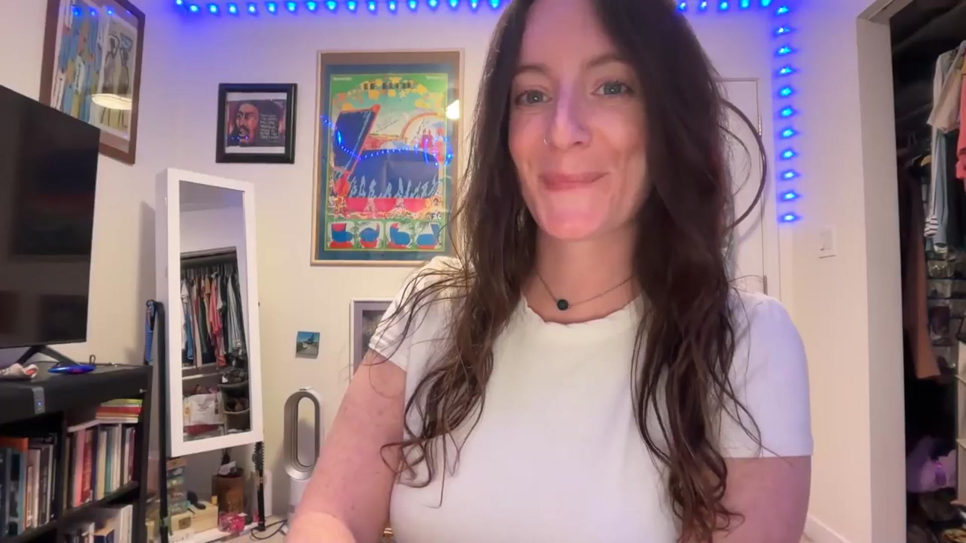Gallery image thumbnail from EmmalineLime's myfreecams stream on, 05/06/2026, 24:00 image 9 of 20