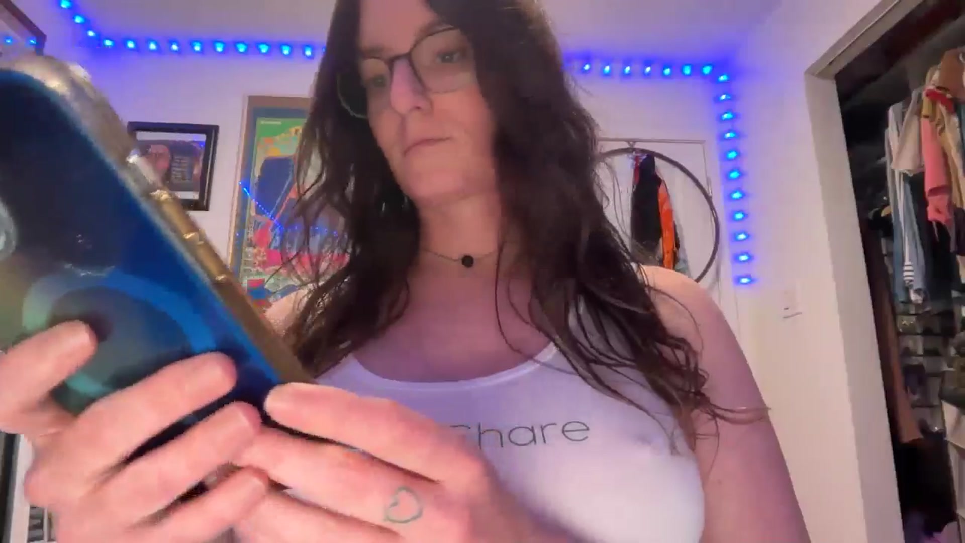 Gallery image thumbnail from EmmalineLime's myfreecams stream on, 05/06/2026, 06:23 image 7 of 20