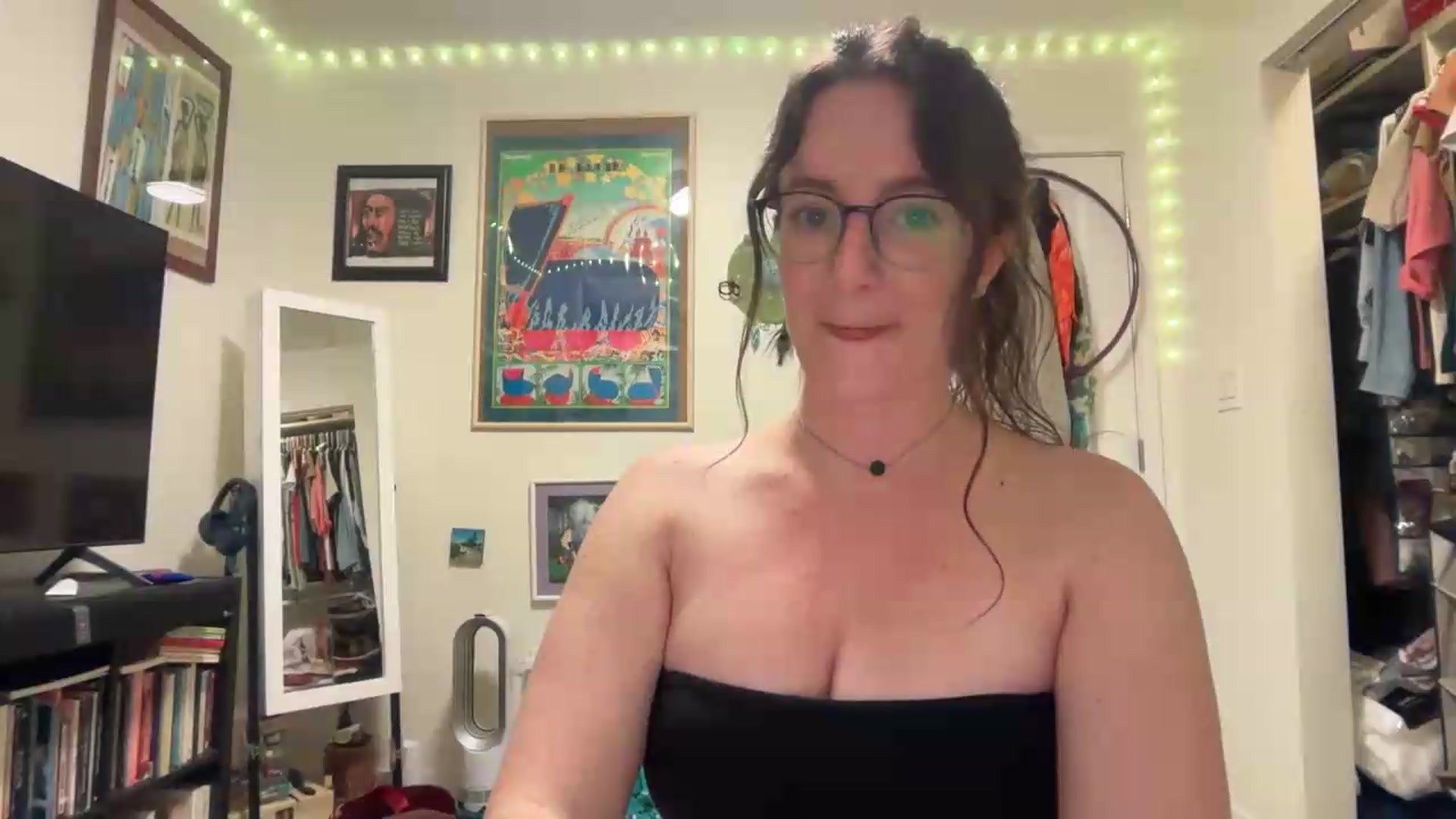Gallery image thumbnail from EmmalineLime's myfreecams stream on, 05/24/2026, 07:20 image 20 of 20