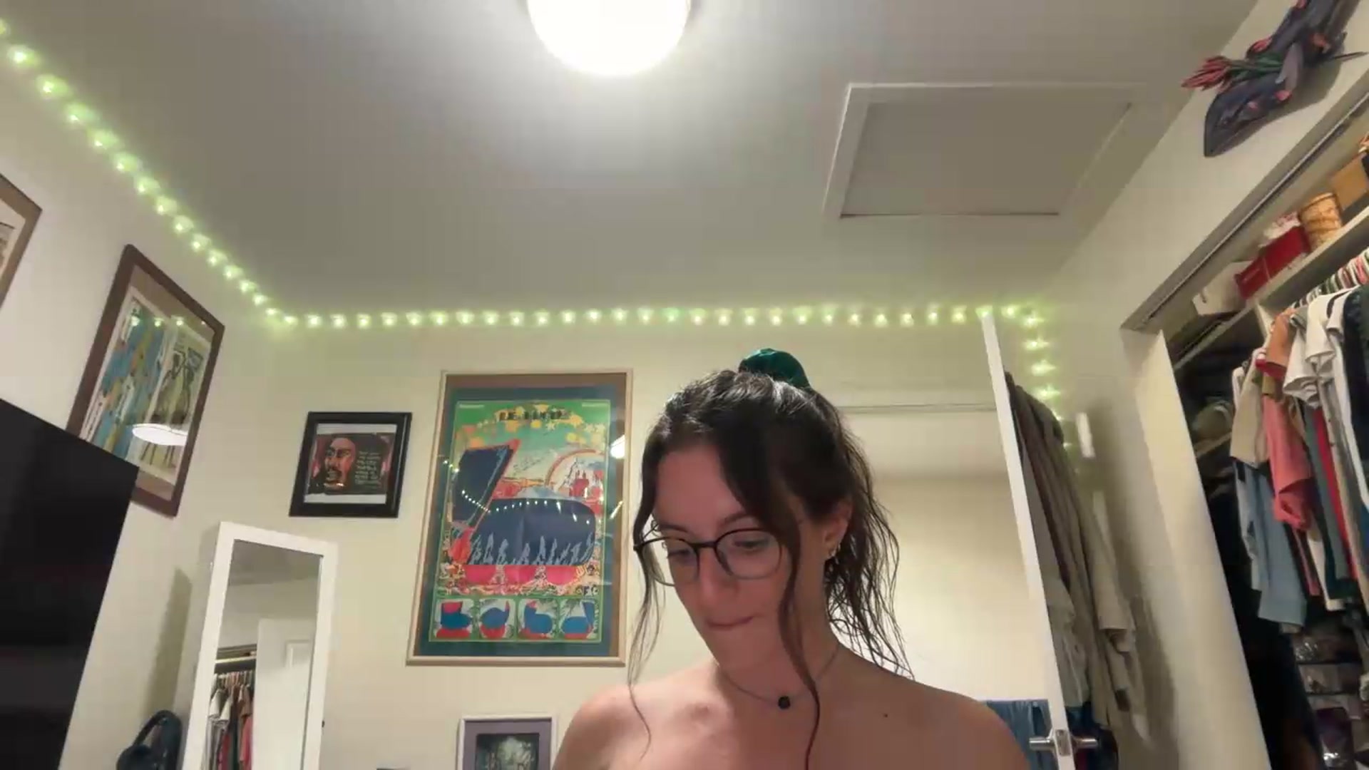 Gallery image thumbnail from EmmalineLime's myfreecams stream on, 05/24/2026, 07:20 image 8 of 20