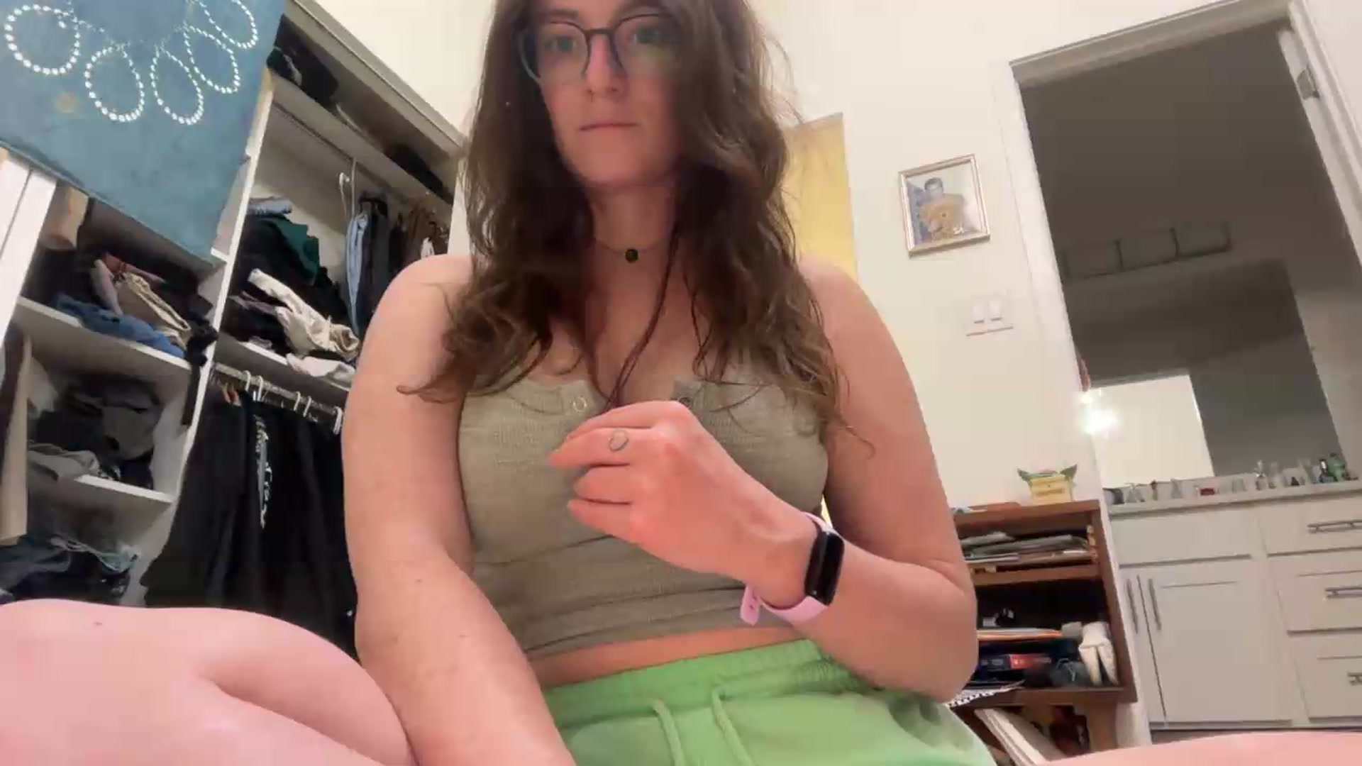 Gallery image thumbnail from EmmalineLime's myfreecams stream on, 05/25/2026, 07:04 image 13 of 20