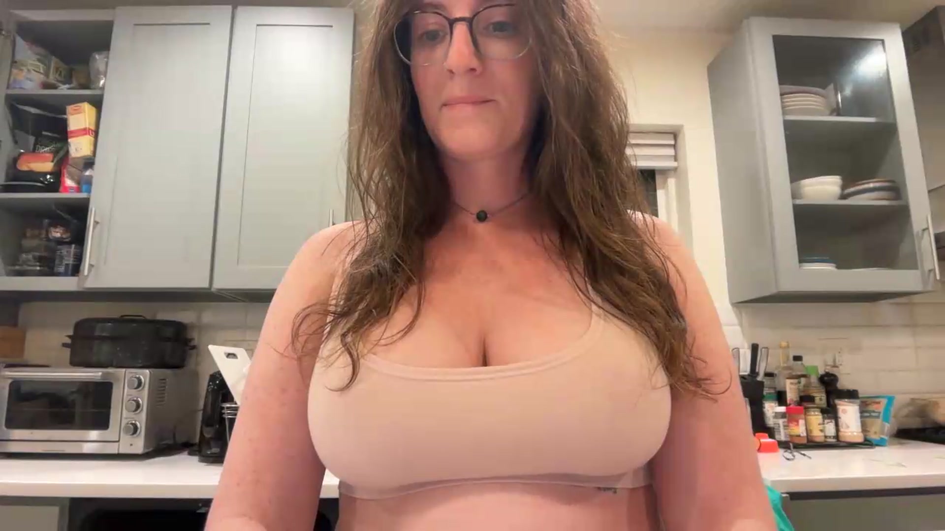 Gallery image thumbnail from EmmalineLime's myfreecams stream on, 05/27/2026, 06:05 image 16 of 20