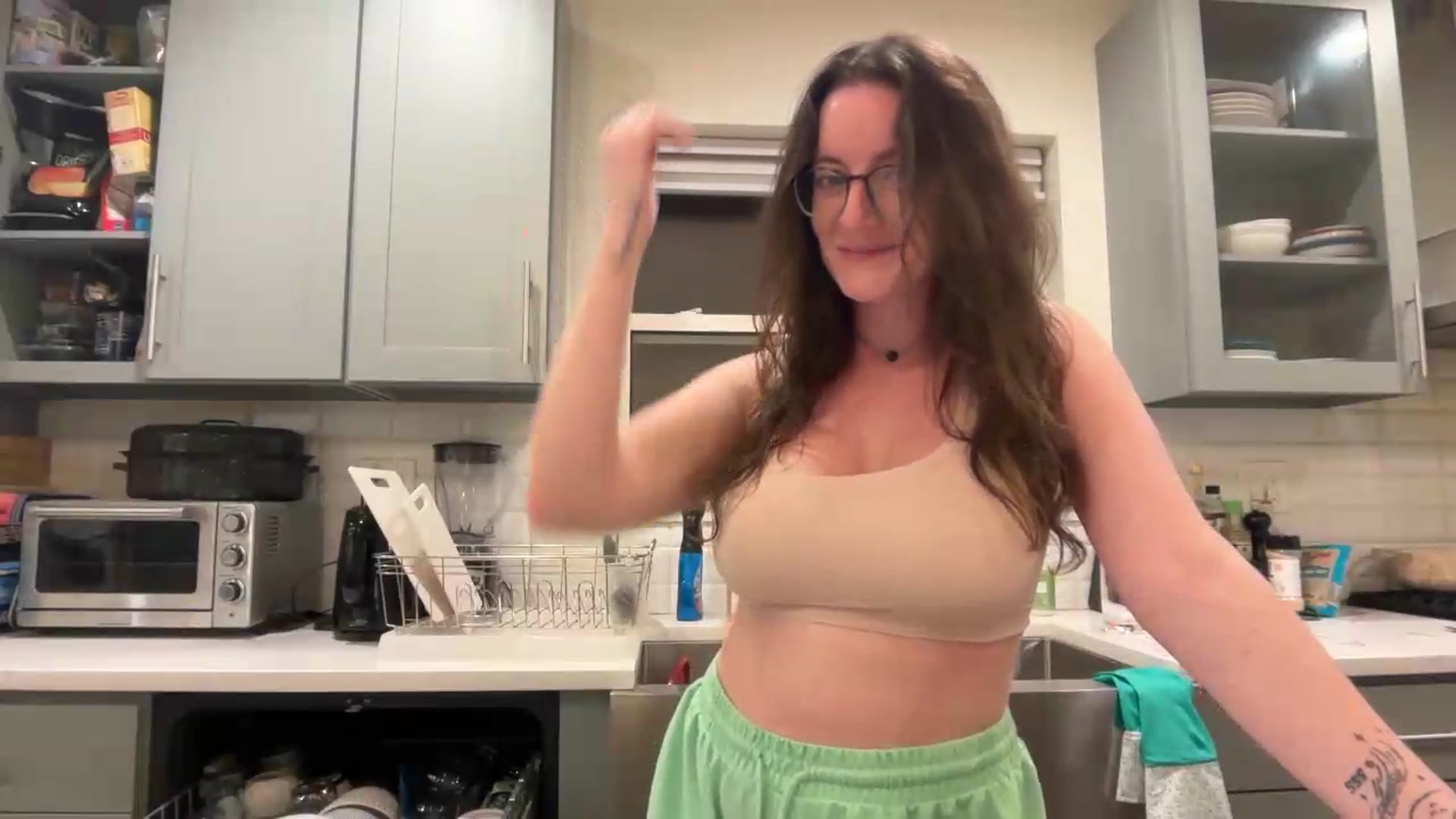 Gallery image thumbnail from EmmalineLime's myfreecams stream on, 05/27/2026, 06:05 image 5 of 20