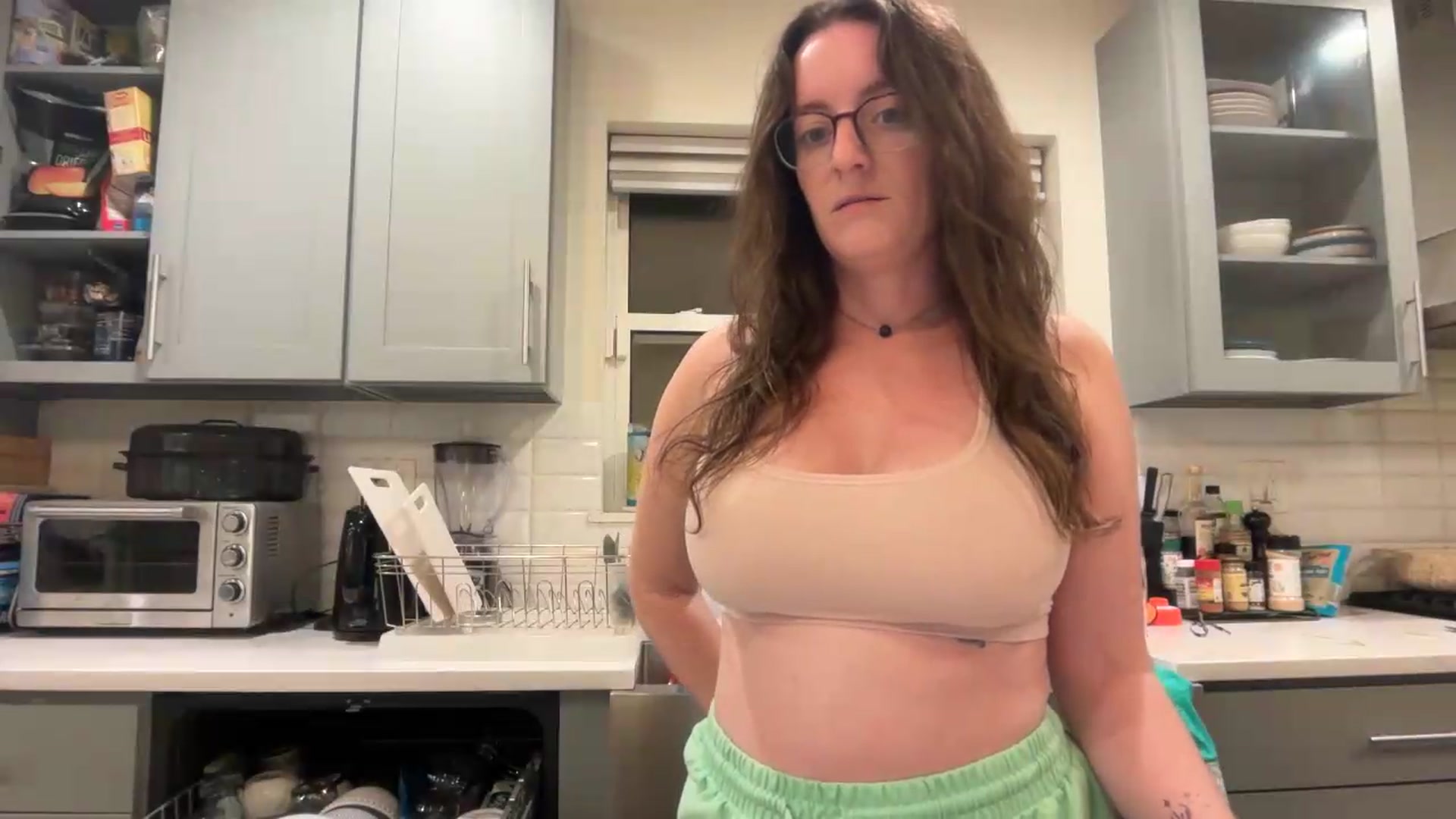 Gallery image thumbnail from EmmalineLime's myfreecams stream on, 05/27/2026, 06:05 image 4 of 20