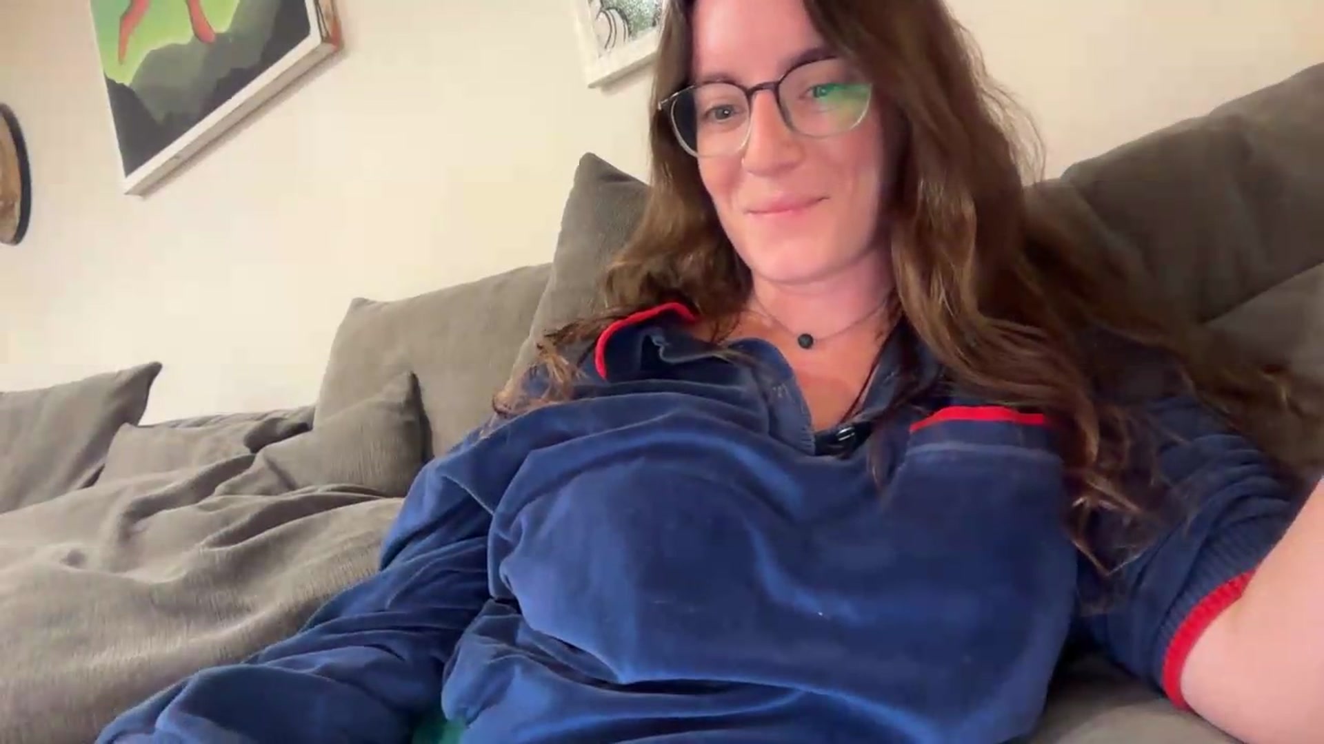 Gallery image thumbnail from EmmalineLime's myfreecams stream on, 07/18/2026, 05:03 image 15 of 20