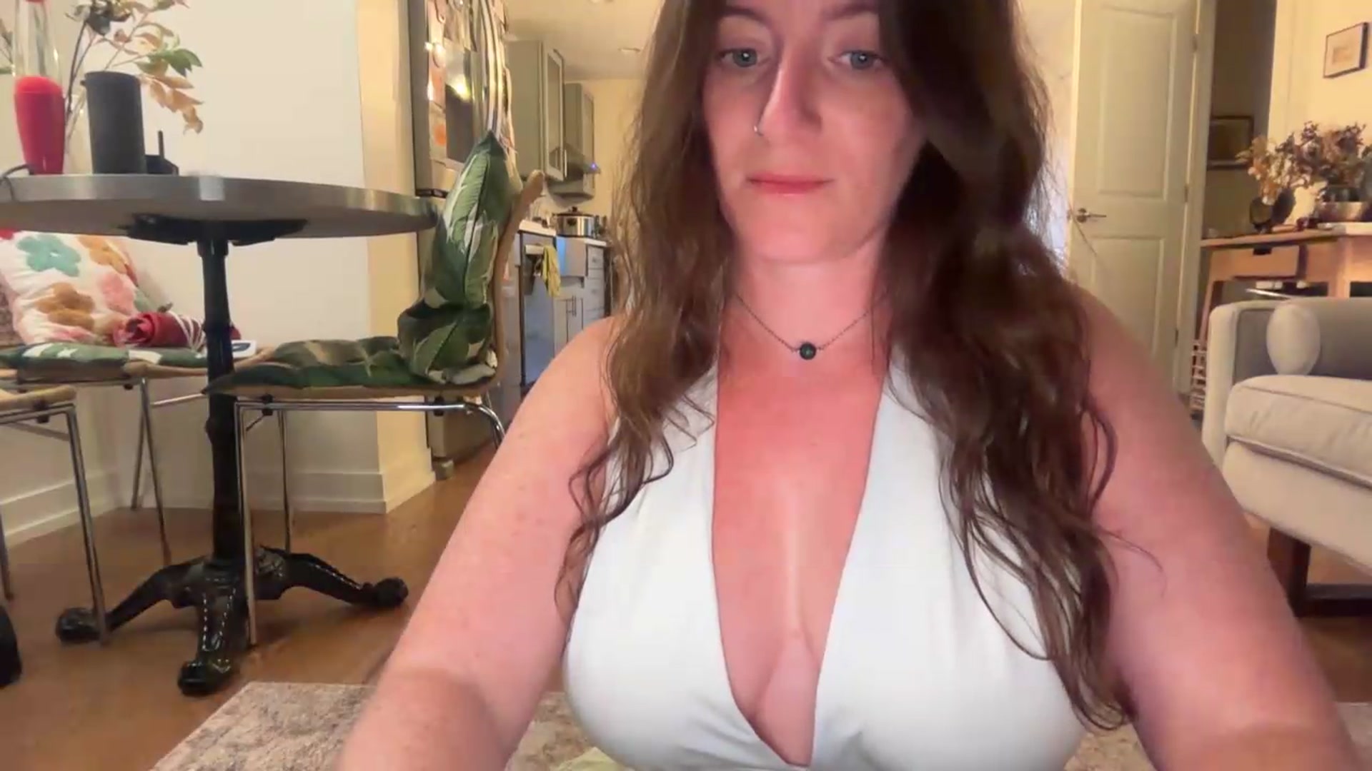 Gallery image thumbnail from EmmalineLime's myfreecams stream on, 07/19/2026, 01:46 image 18 of 20