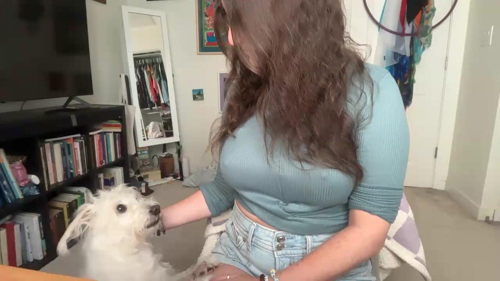 Gallery image thumbnail from EmmalineLime's myfreecams stream on, 08/11/2026, 20:59 image 7 of 20