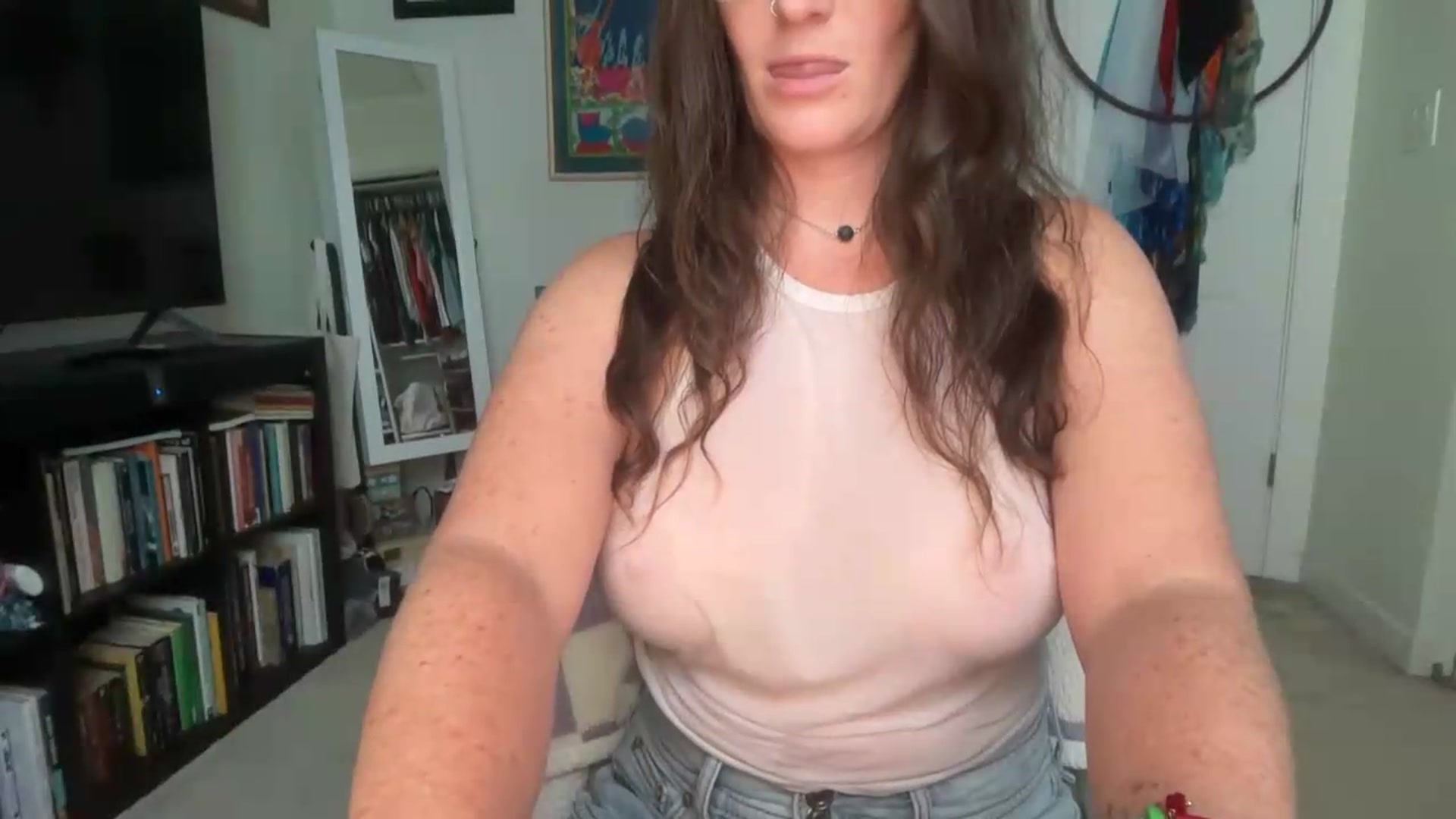 Gallery image thumbnail from EmmalineLime's myfreecams stream on, 08/11/2026, 23:12 image 18 of 20