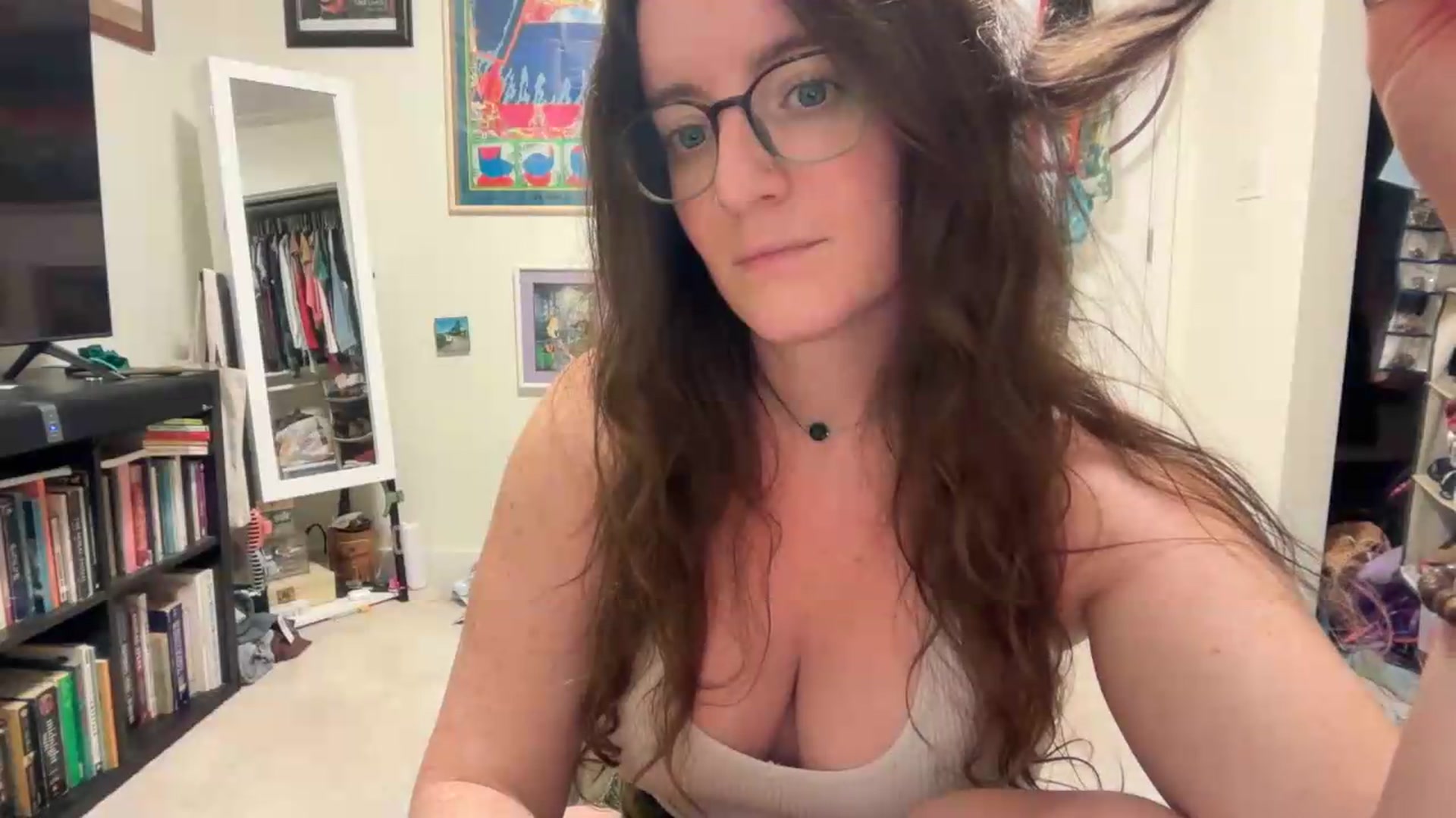 Gallery image thumbnail from EmmalineLime's myfreecams stream on, 08/16/2026, 04:13 image 19 of 20