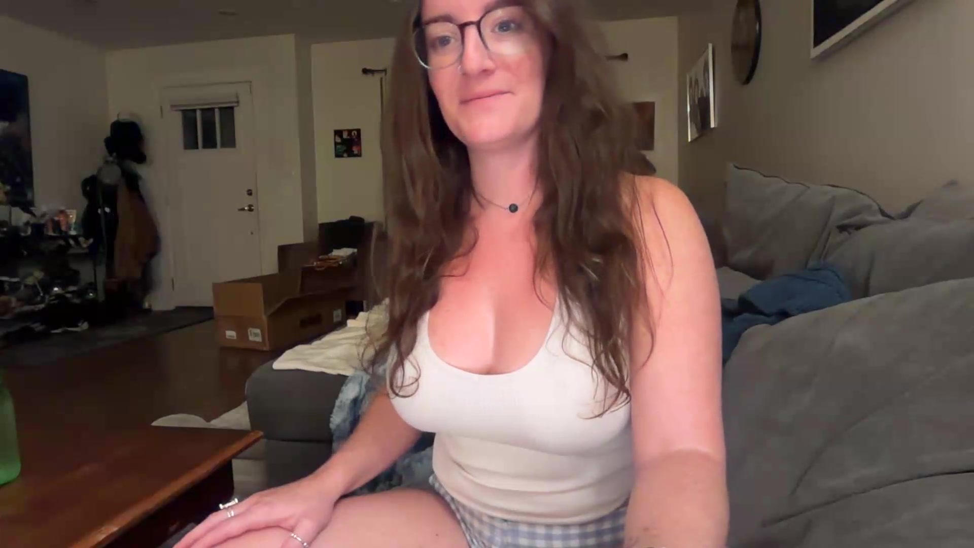 Gallery image thumbnail from EmmalineLime's myfreecams stream on, 08/28/2026, 02:08 image 16 of 20