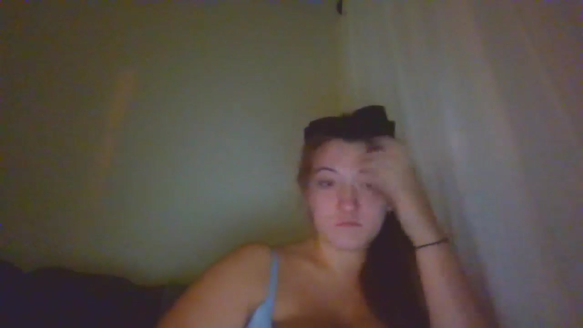 Gallery image thumbnail from EmmasVibe's myfreecams stream on, 08/16/2024, 09:24 image 19 of 20