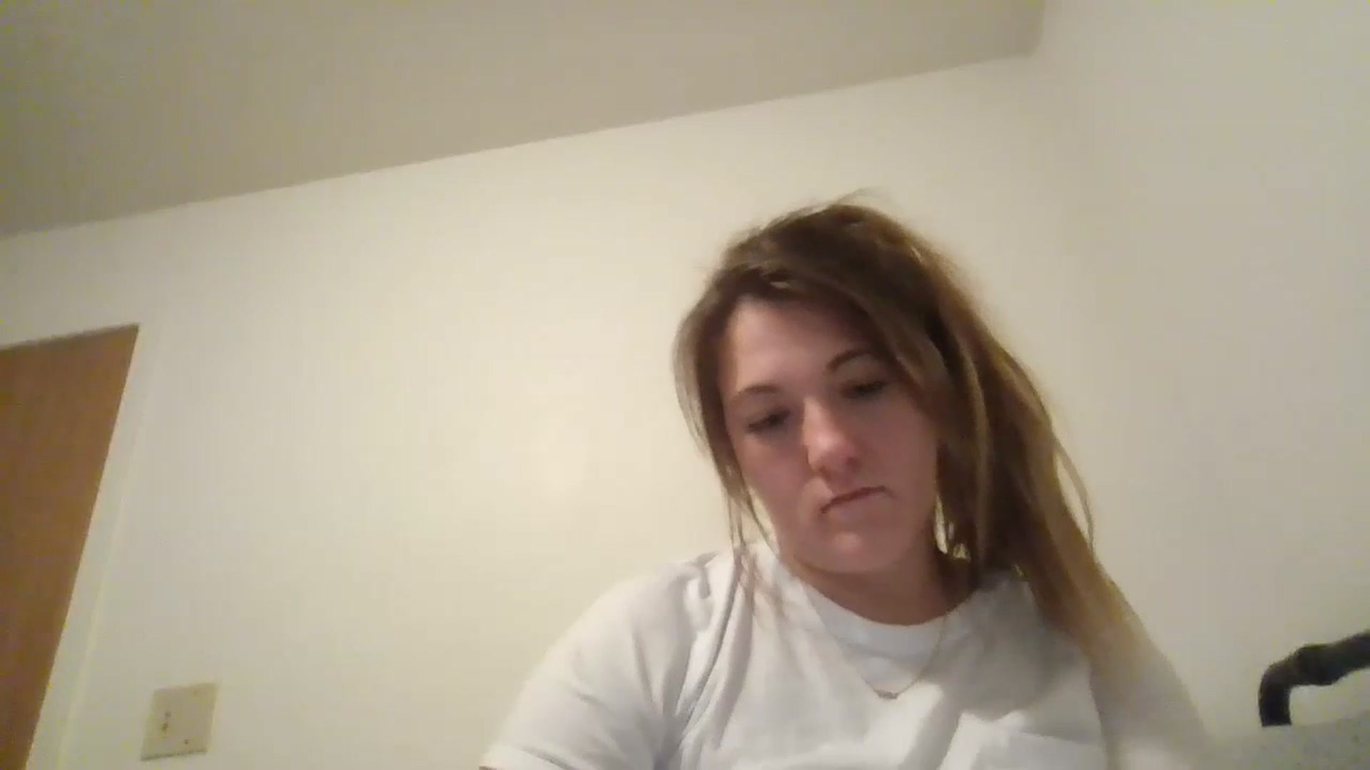 Gallery image thumbnail from EmmasVibe's myfreecams stream on, 08/26/2024, 08:13 image 20 of 20