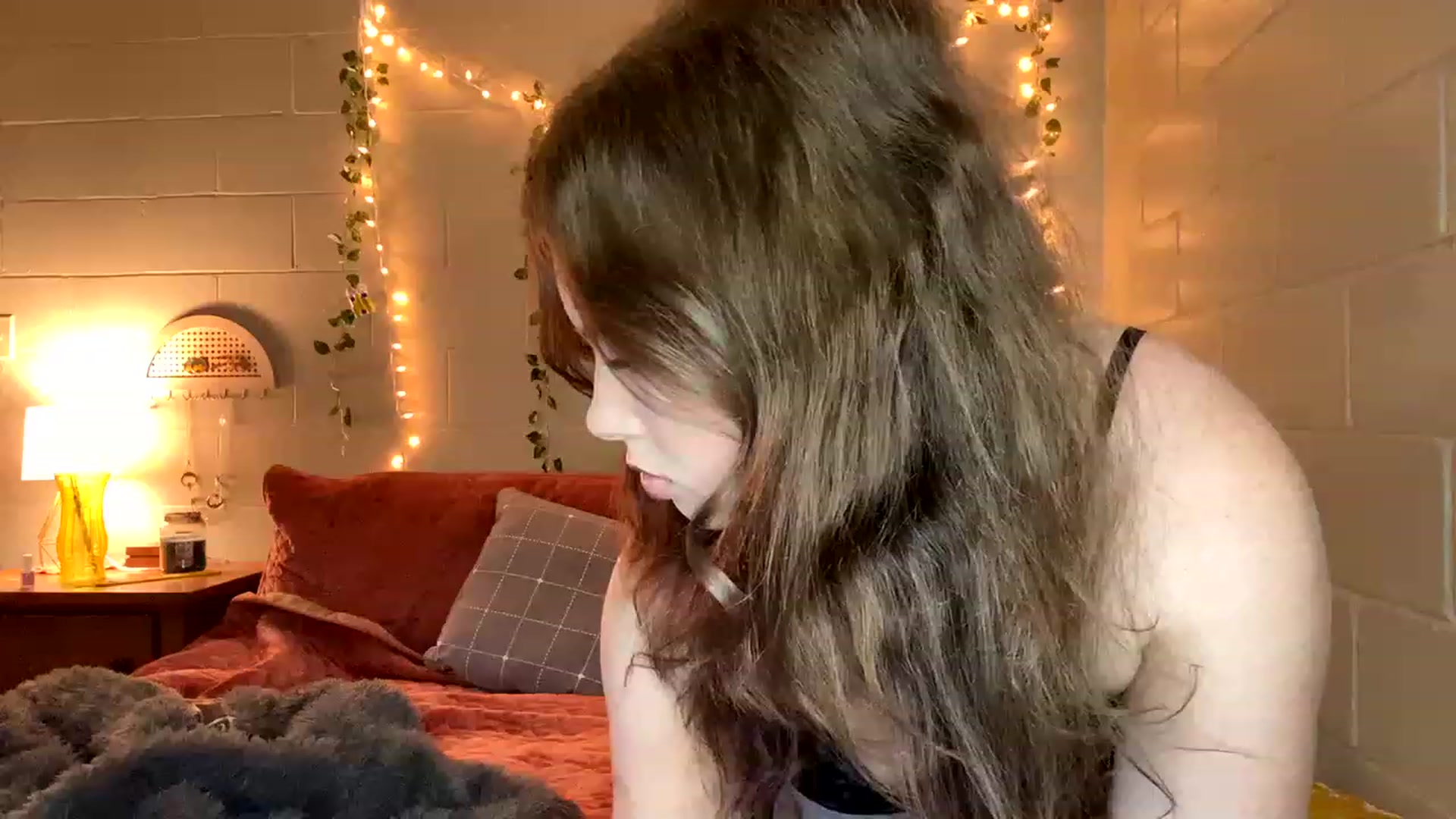 Gallery image thumbnail from Emmasworldd's myfreecams stream on, 12/01/2022, 15:44 image 5 of 20