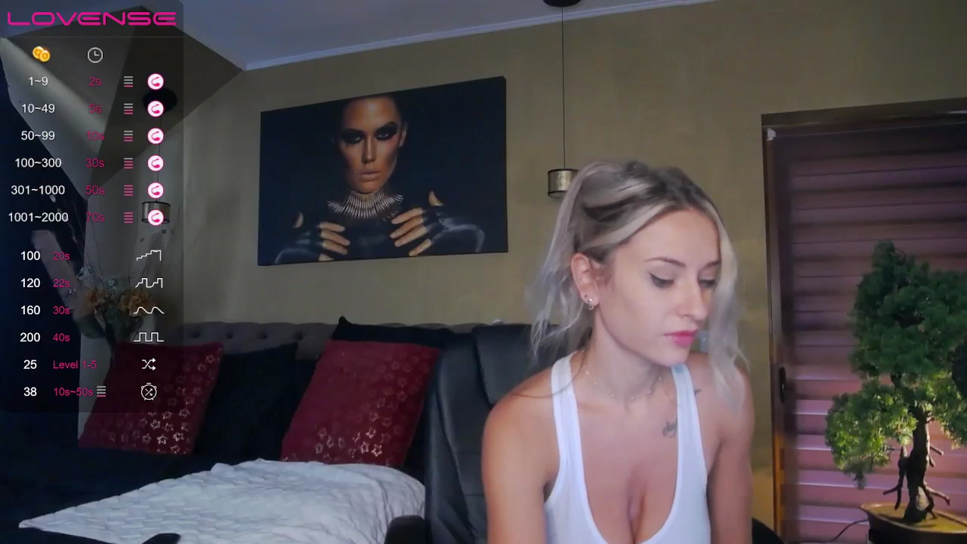Gallery image thumbnail from Emmax566's myfreecams stream on, 09/11/2023, 11:18 image 2 of 20