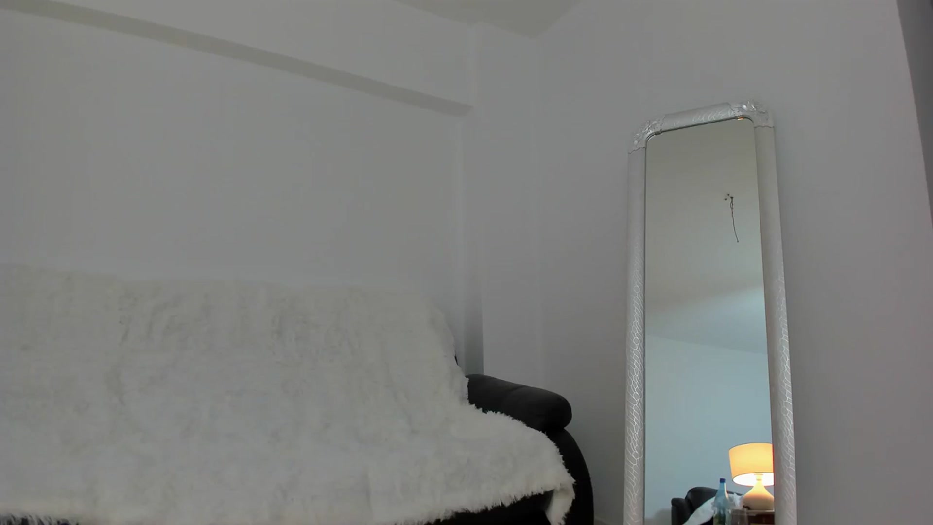 Gallery image thumbnail from Emmazing_'s myfreecams stream on, 03/02/2024, 19:34 image 2 of 20